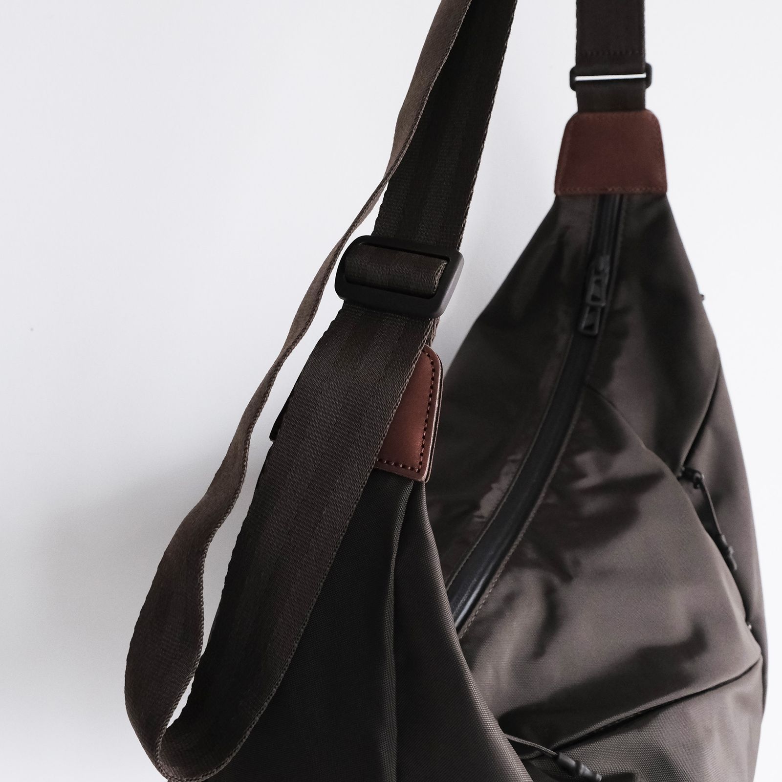 420 re/cor 2Way Shoulder Tote 2.0 -バッグ-（Brown / ブラウン）