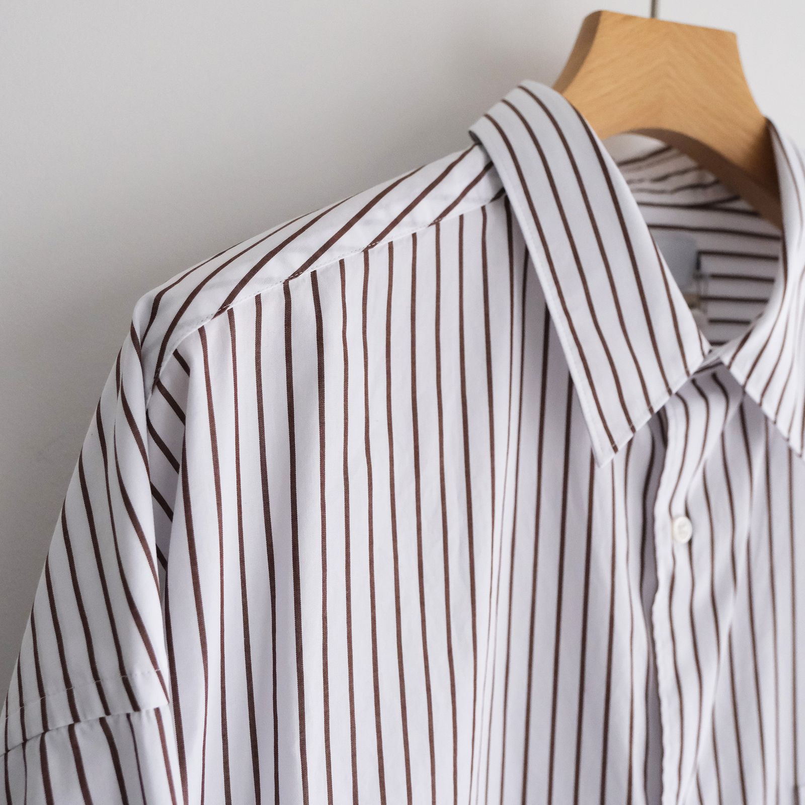 Sidogras Stripe L/S Oversized Regular Collar Shirt -ストライプシャツ-（White（Brown Stripe） / ホワイト（ブラウン ストライプ））GM254-50025STB