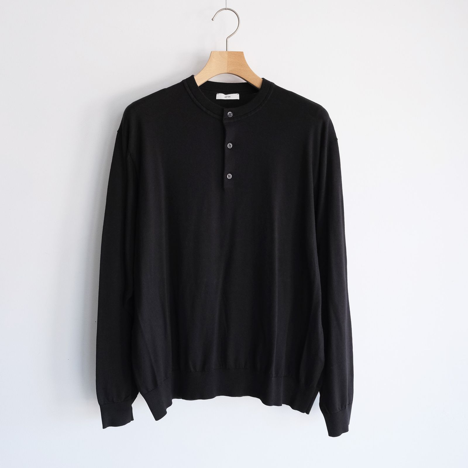 Smooth Suvin Henryneck Sweater -セーター-（Black / ブラック）