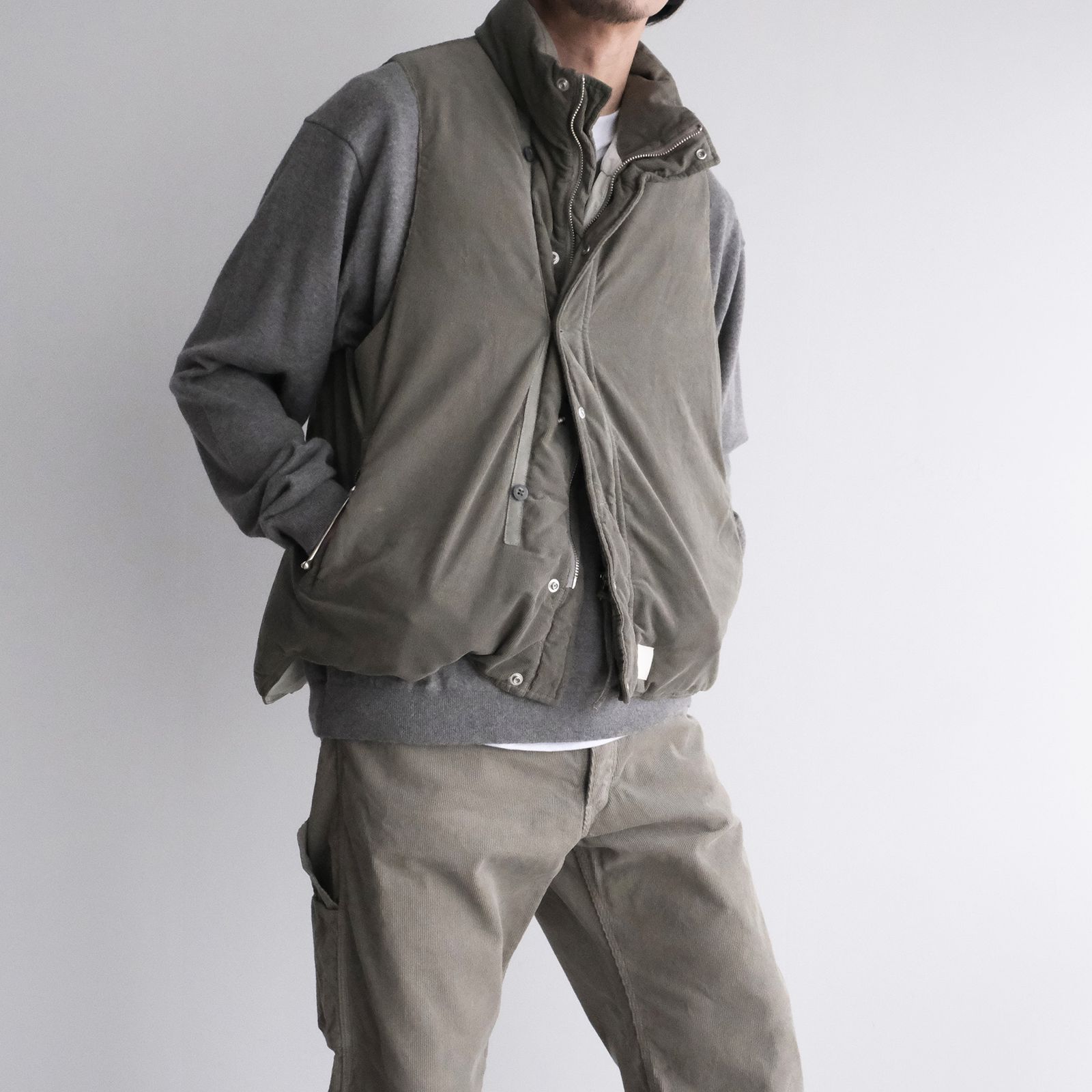 Garment Dyed Down Vest -ダウンベスト-（Gray / グレー）