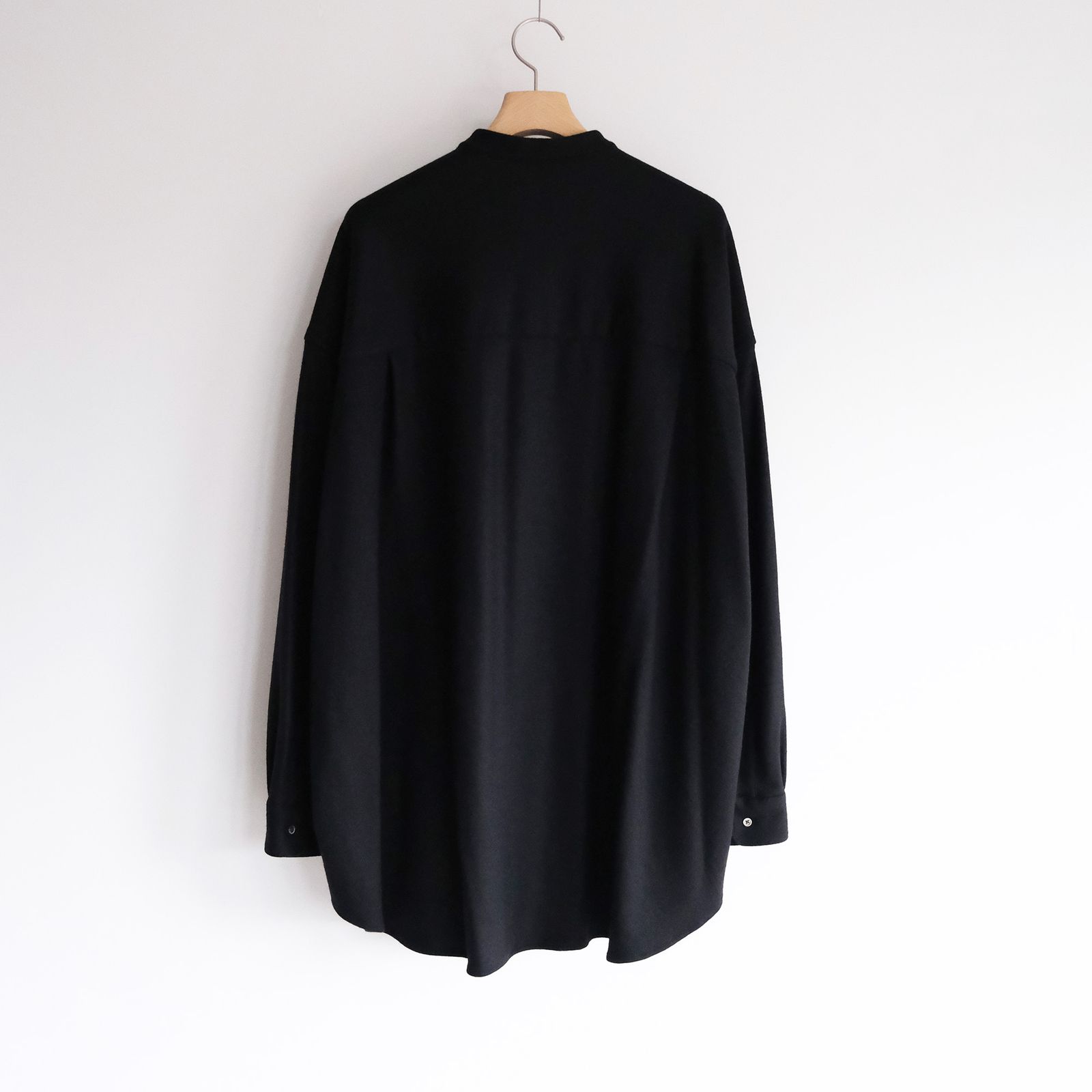 Wool Smooth Flannel Oversized Band Collar Shirt -シャツ-（Black / ブラック）