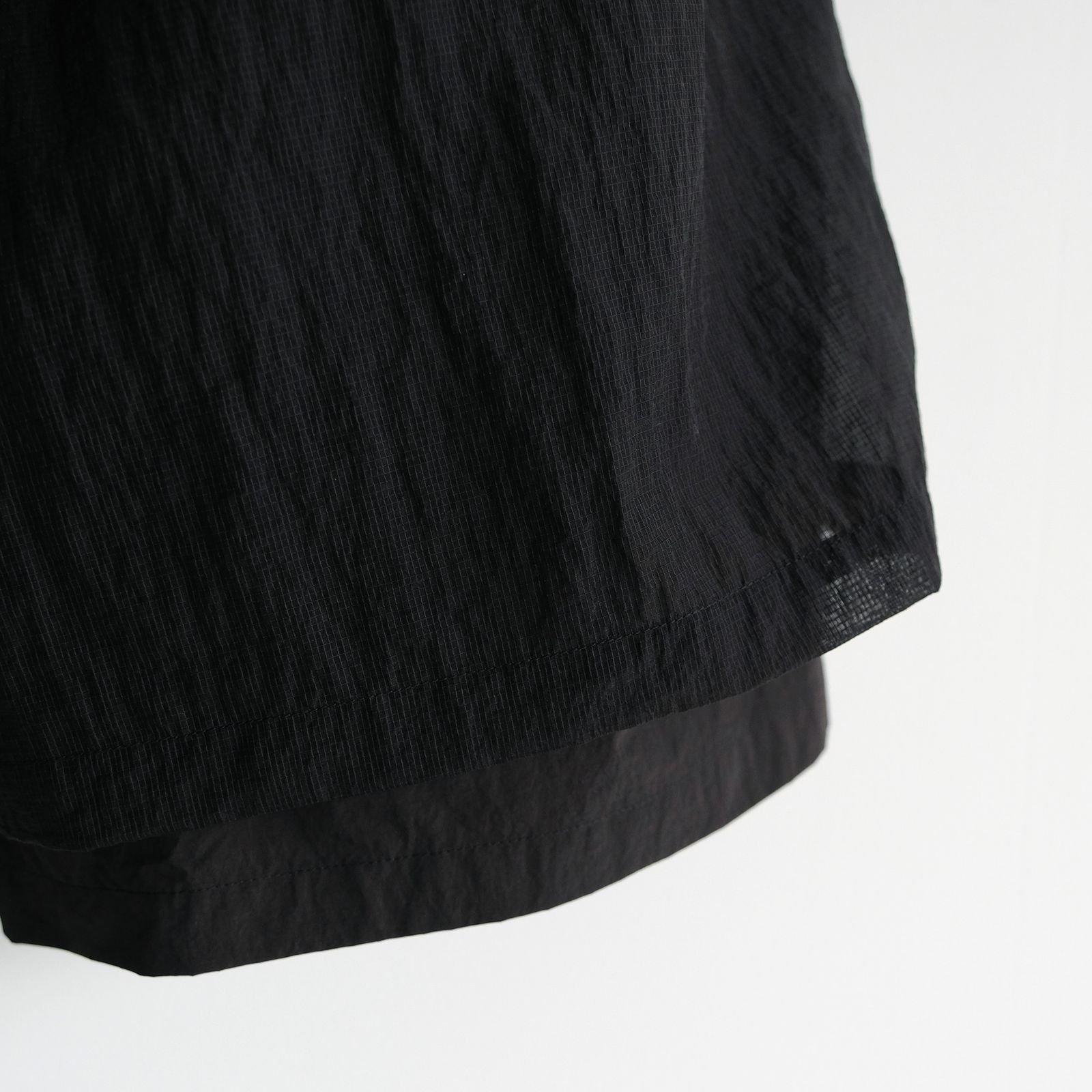 Mesh Layered Wide Short Pants -ショーツ-（Black / ブラック）