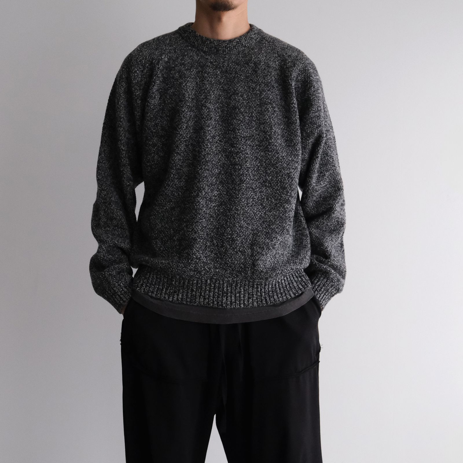 Lambs Wool Crewneck Sweater -ニット-（Charcoal Moku / チャコールモク）