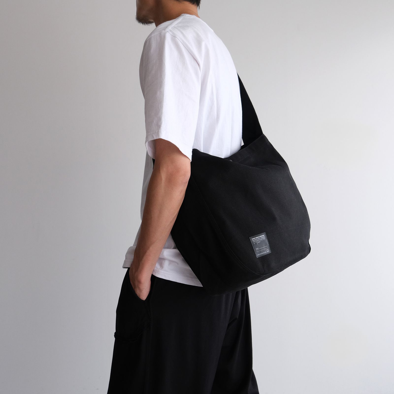 PMD Shoulder Bag -ショルダーバッグ-（Black / ブラック）
