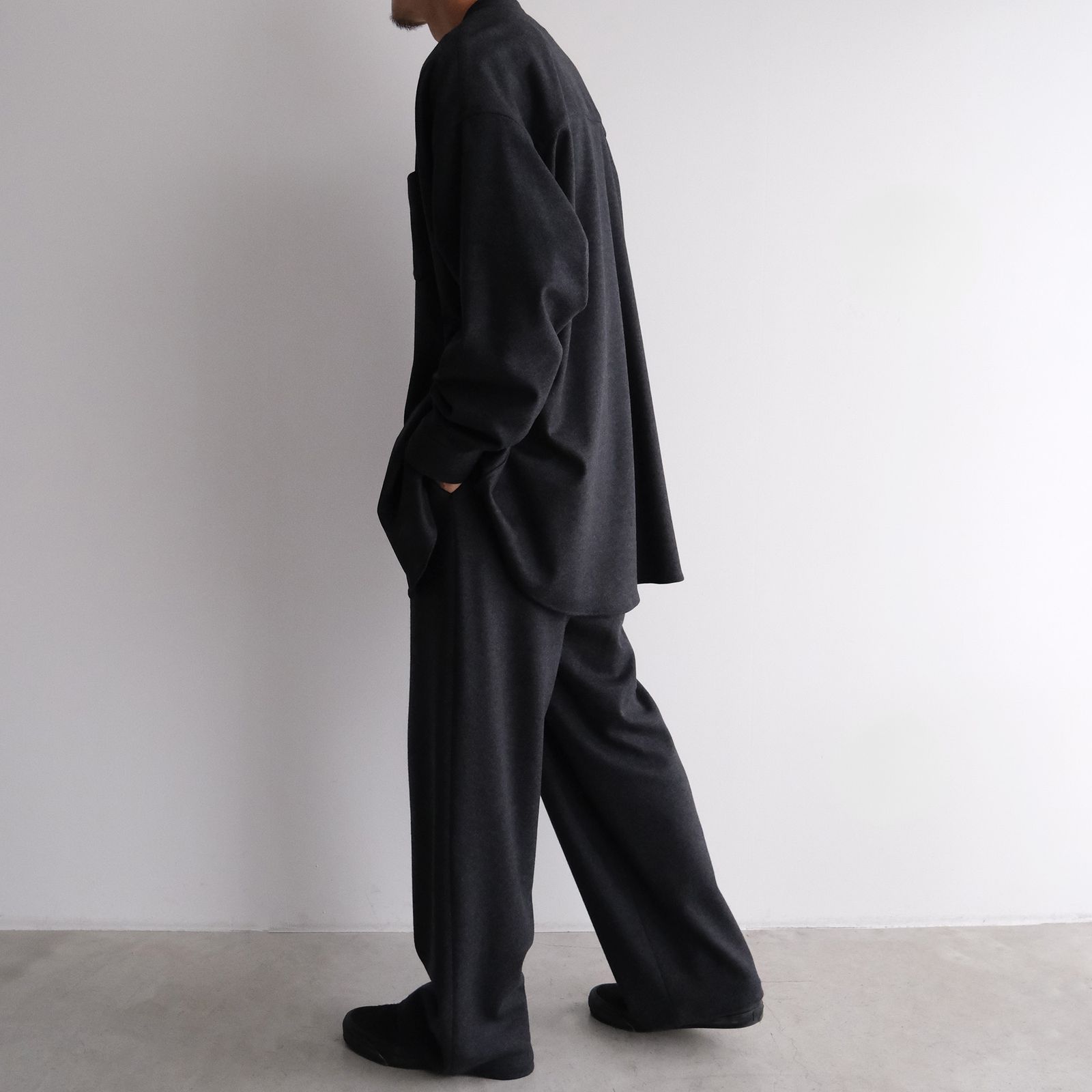 Wool Smooth Flannel Oversized Band Collar Shirt -オーバーサイズシャツ-（Gray / グレー）GU253-50222B