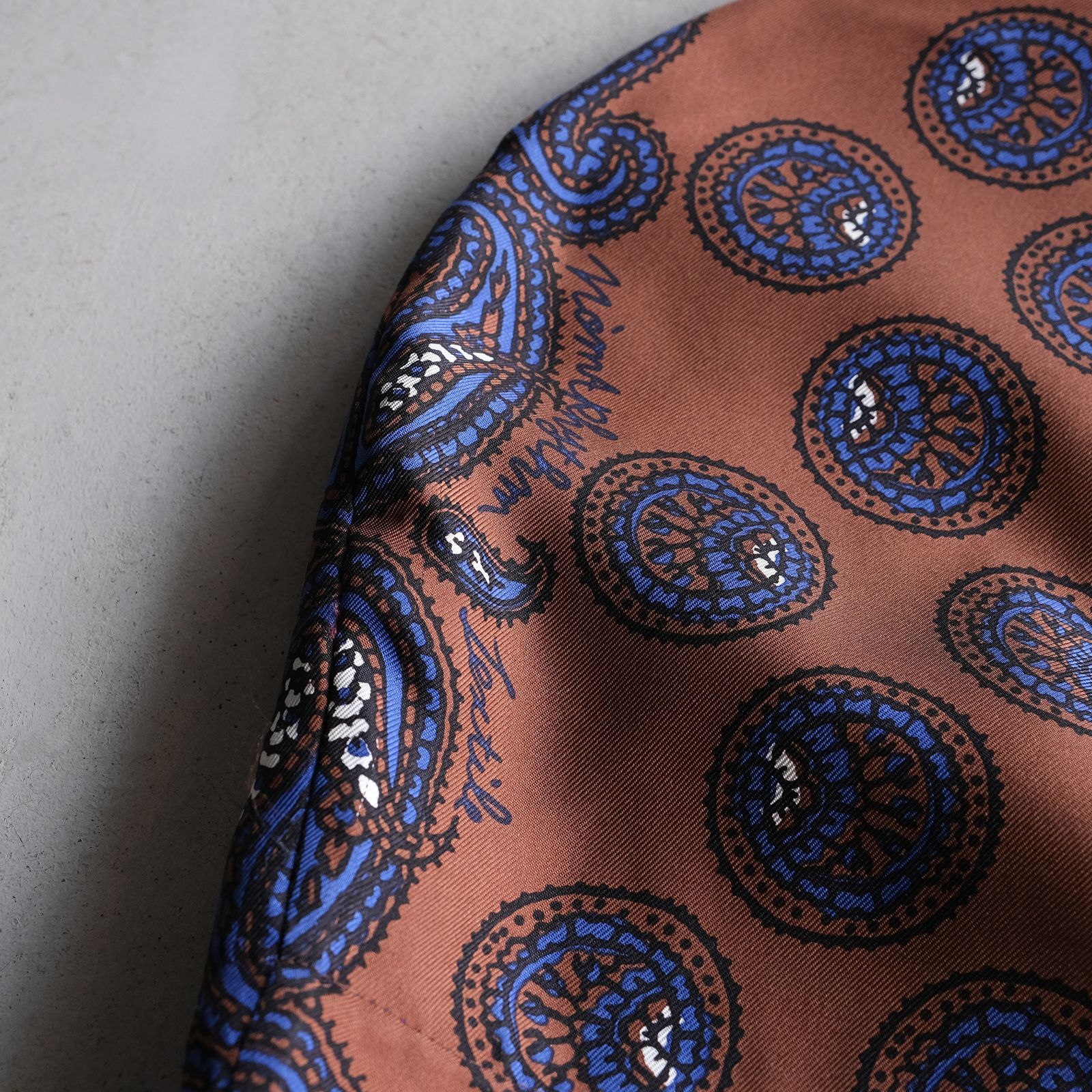 Paisley Silk Hoody Scarf -スカーフ-（Brown / ブラウン）