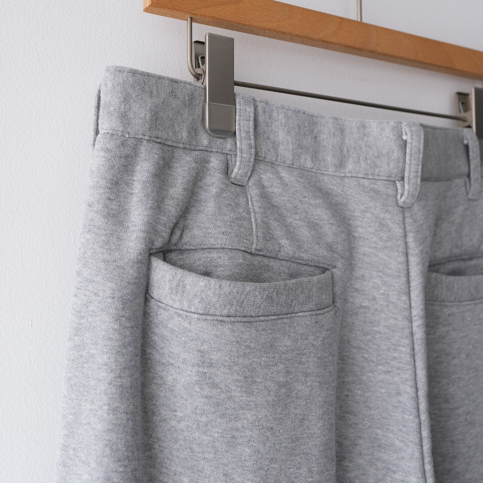 Jumberca Sweat Straight Trousers -スウェットパンツ-（Gray / グレー）