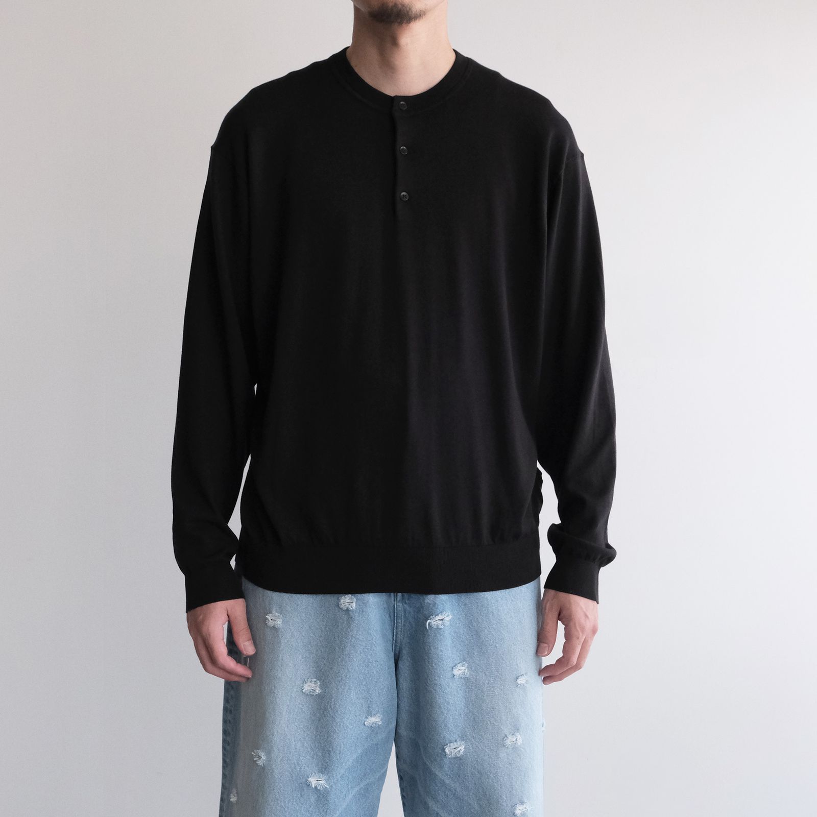 Smooth Suvin Henryneck Sweater -セーター-（Black / ブラック）