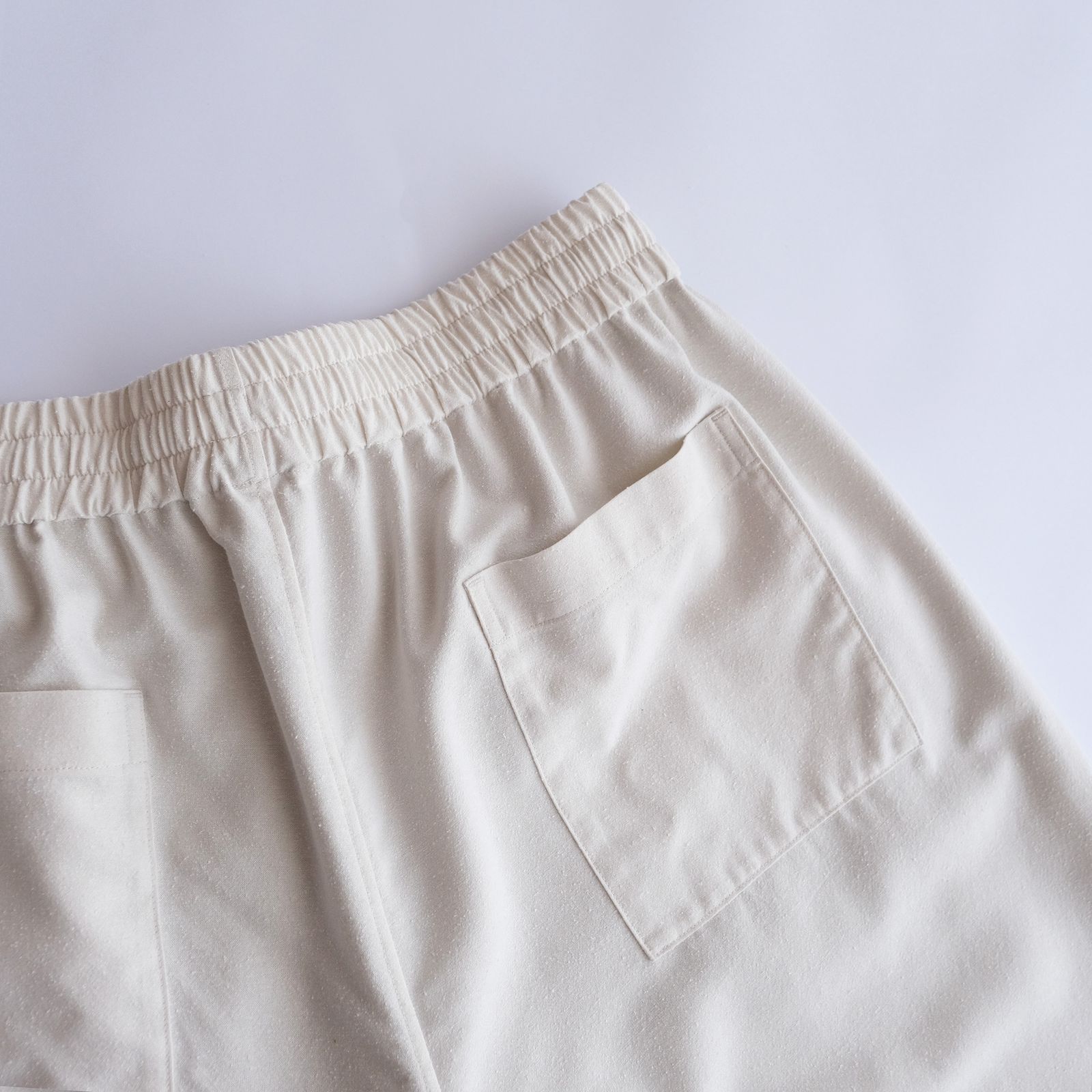 Silk Noil Viscose Sleeping Easy Pants -パンツ-（Ecru / エクリュ）