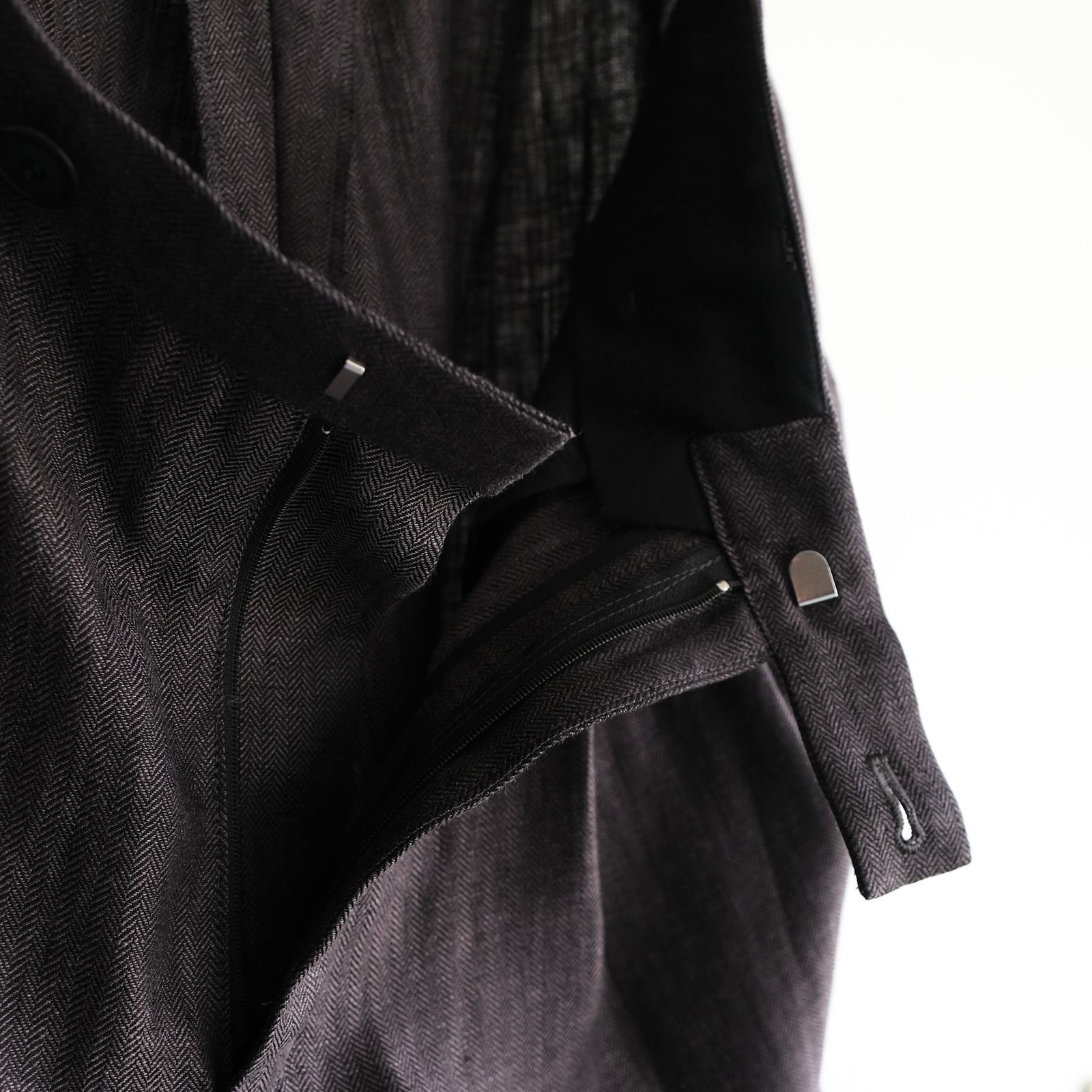 Earl Pants -パンツ-（Charcoal / チャコール）