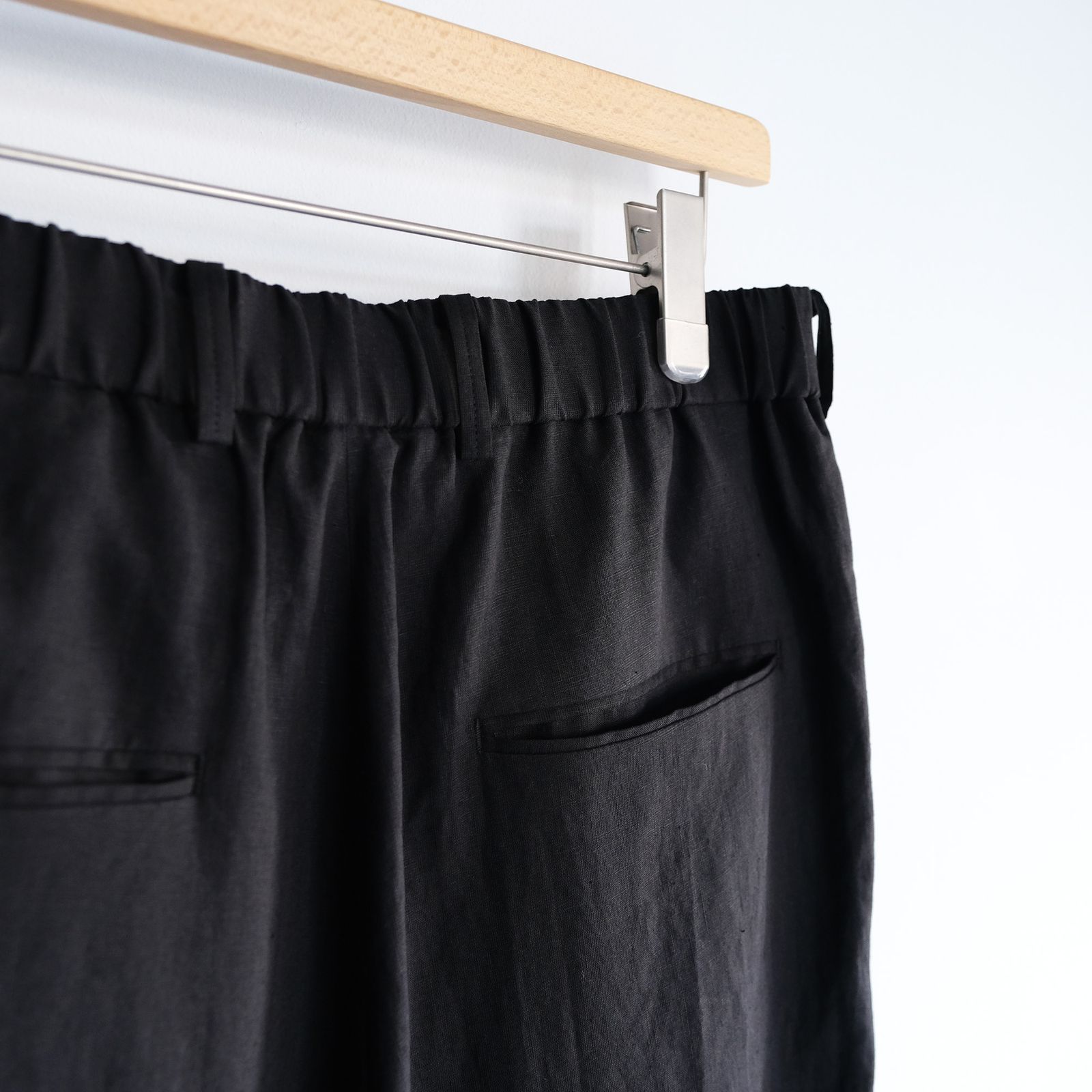 Silk Linen Mixing Loose Fit Pants -スラックス-（Black / ブラック）