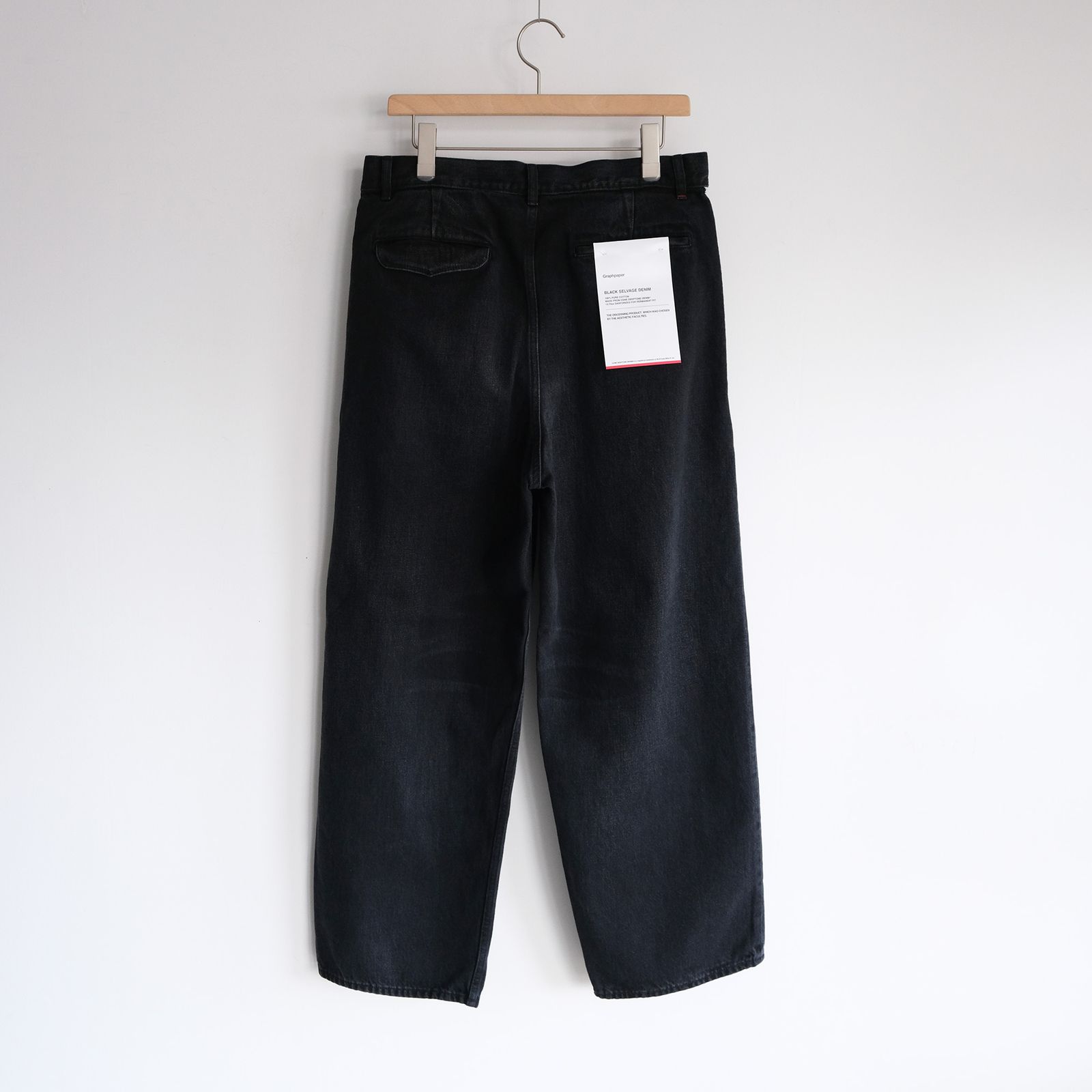 Selvage Denim Two Tuck Pants -デニムパンツ-（Black Dark Fade / ブラックダークフェード）GU261-40061DB