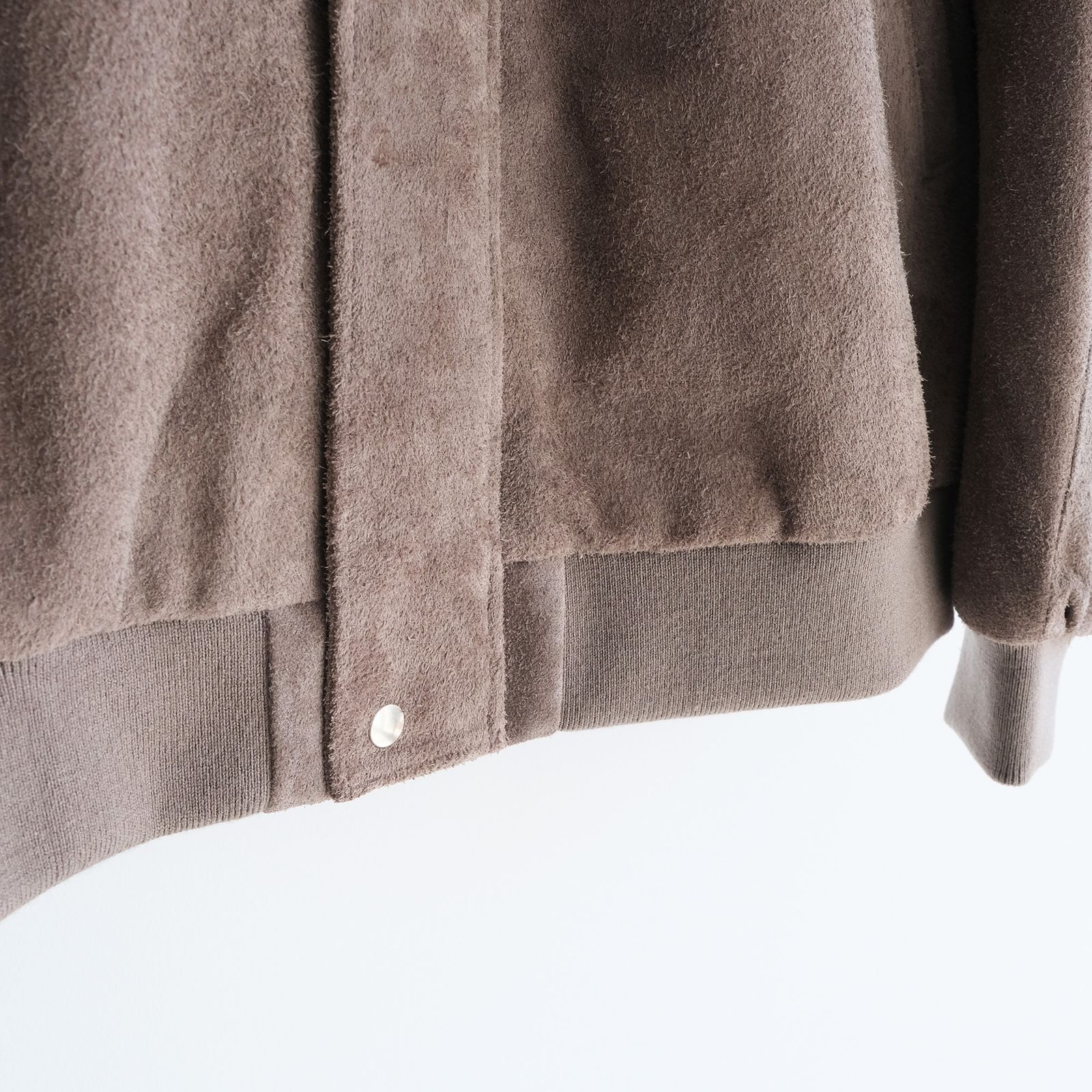 Hairy Suede Raglan Blouson -ブルゾン-（Ash / アッシュ）GU263-30324