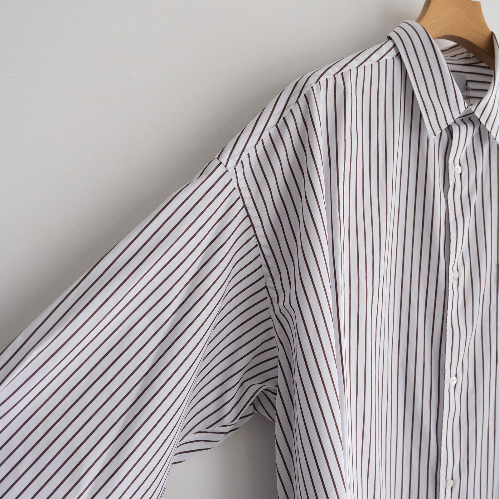 Sidogras Stripe L/S Oversized Regular Collar Shirt -ストライプシャツ-（White（Brown Stripe） / ホワイト（ブラウン ストライプ））GM254-50025STB