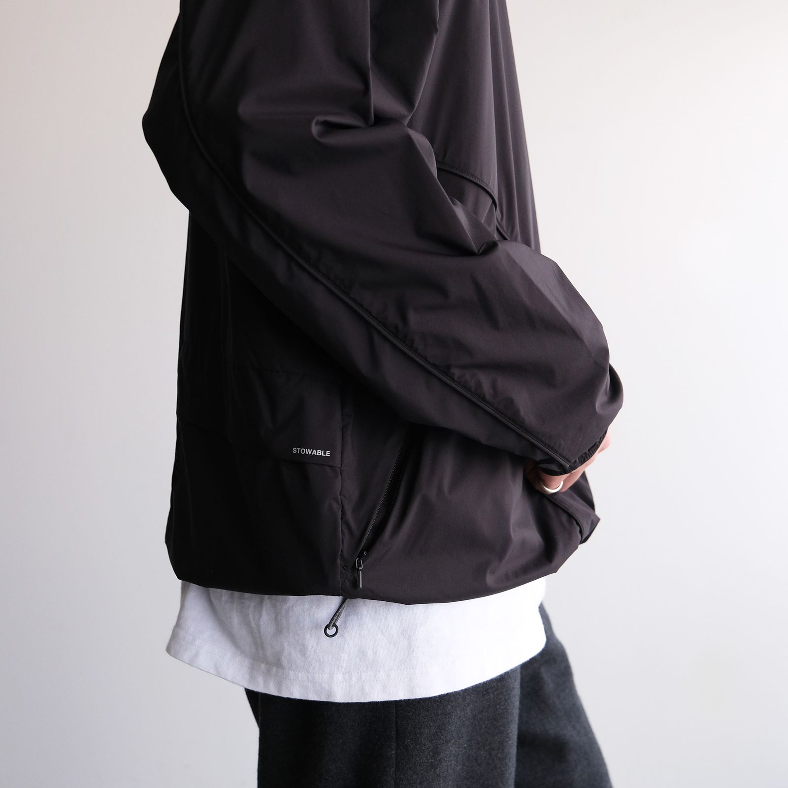 Stowable Light Weight Jacket -ジャケット-（Black / ブラック）