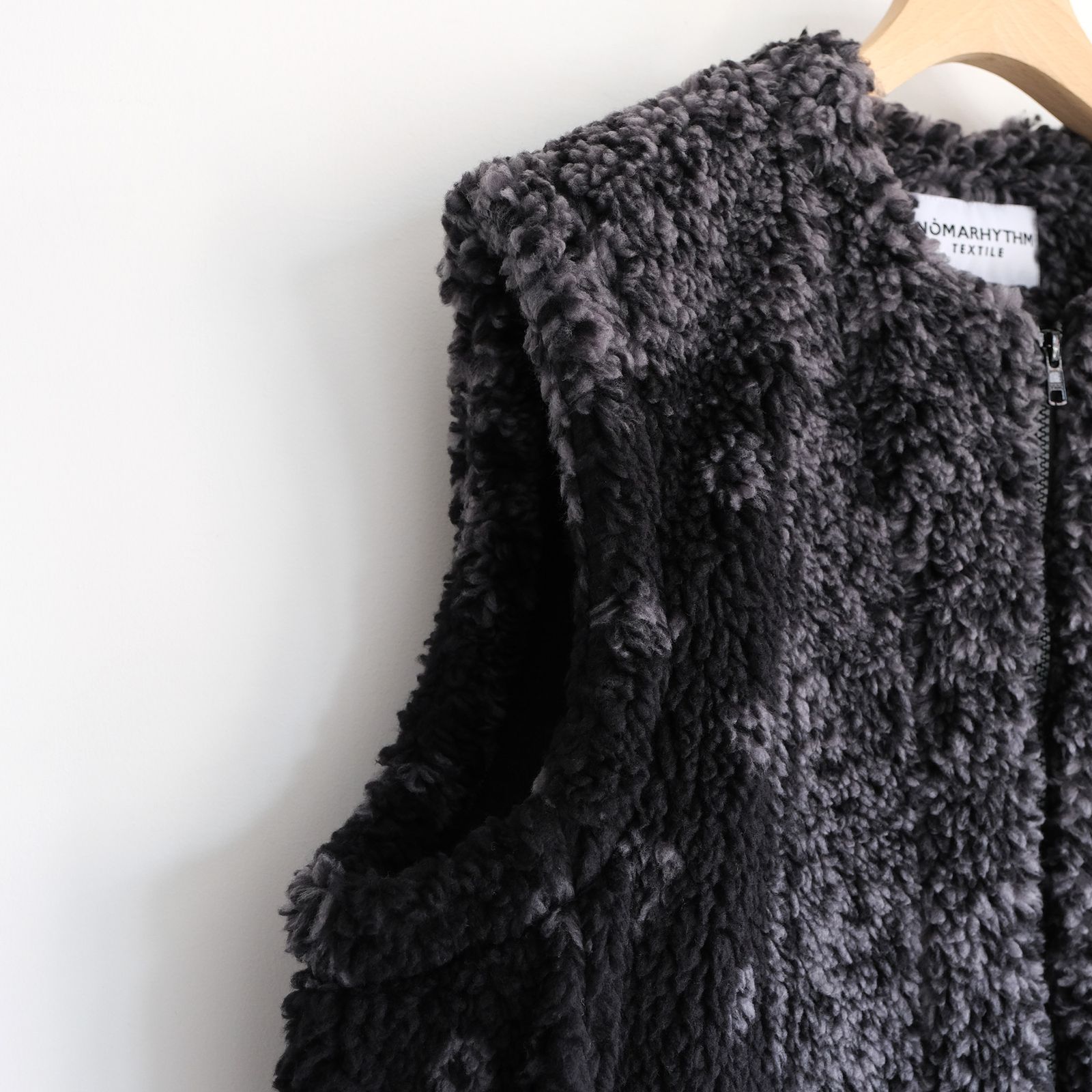 DYG Sherpa Vest -ベスト-（Black / ブラック）