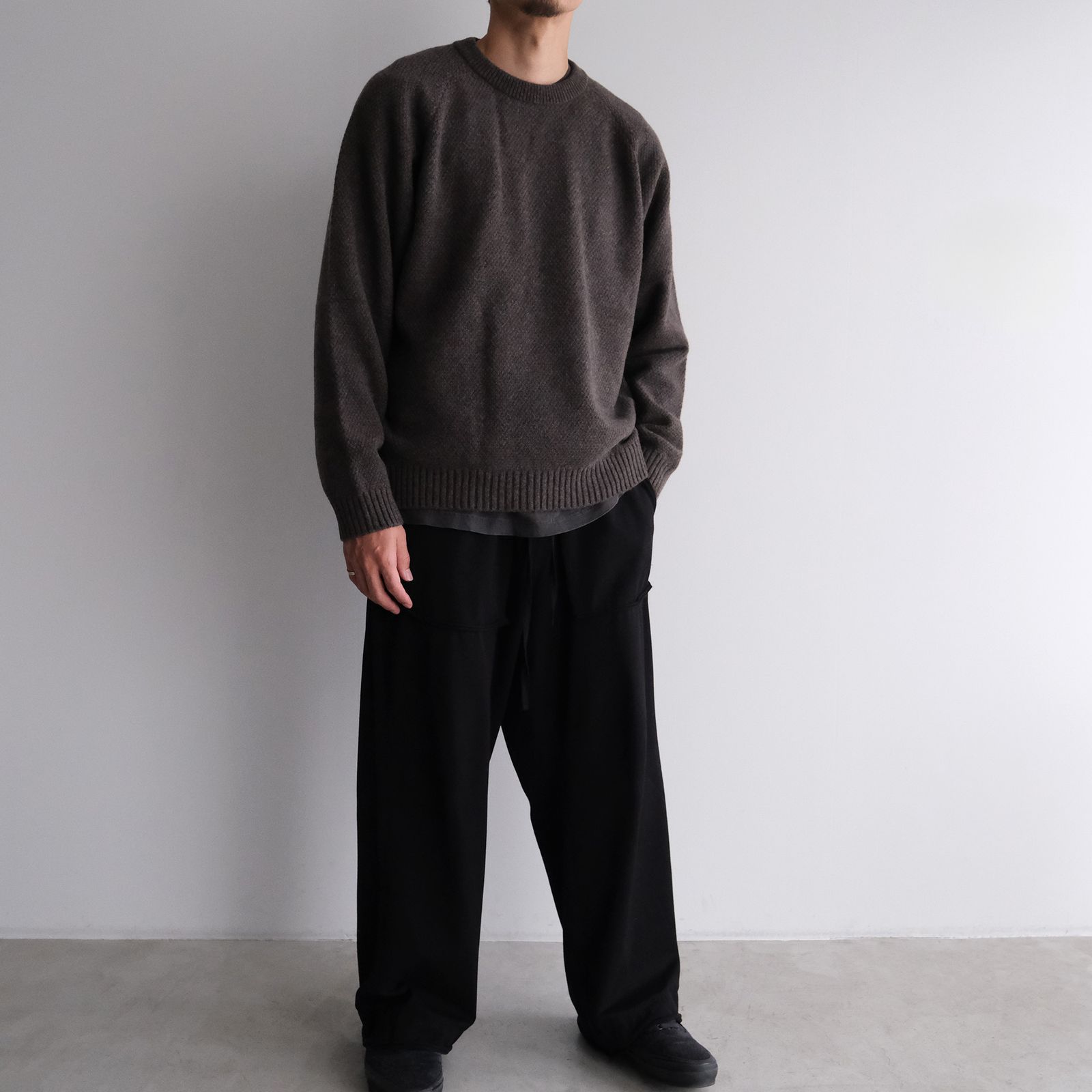 Lambs Wool Crewneck Sweater -ニット-（Brown / ブラウン）