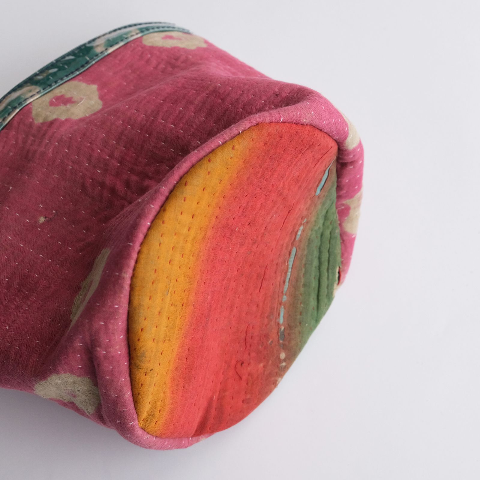 Covered Vintage Kantha Guilt Organizer -オーガナイザー-（ASSORT / アソート）
