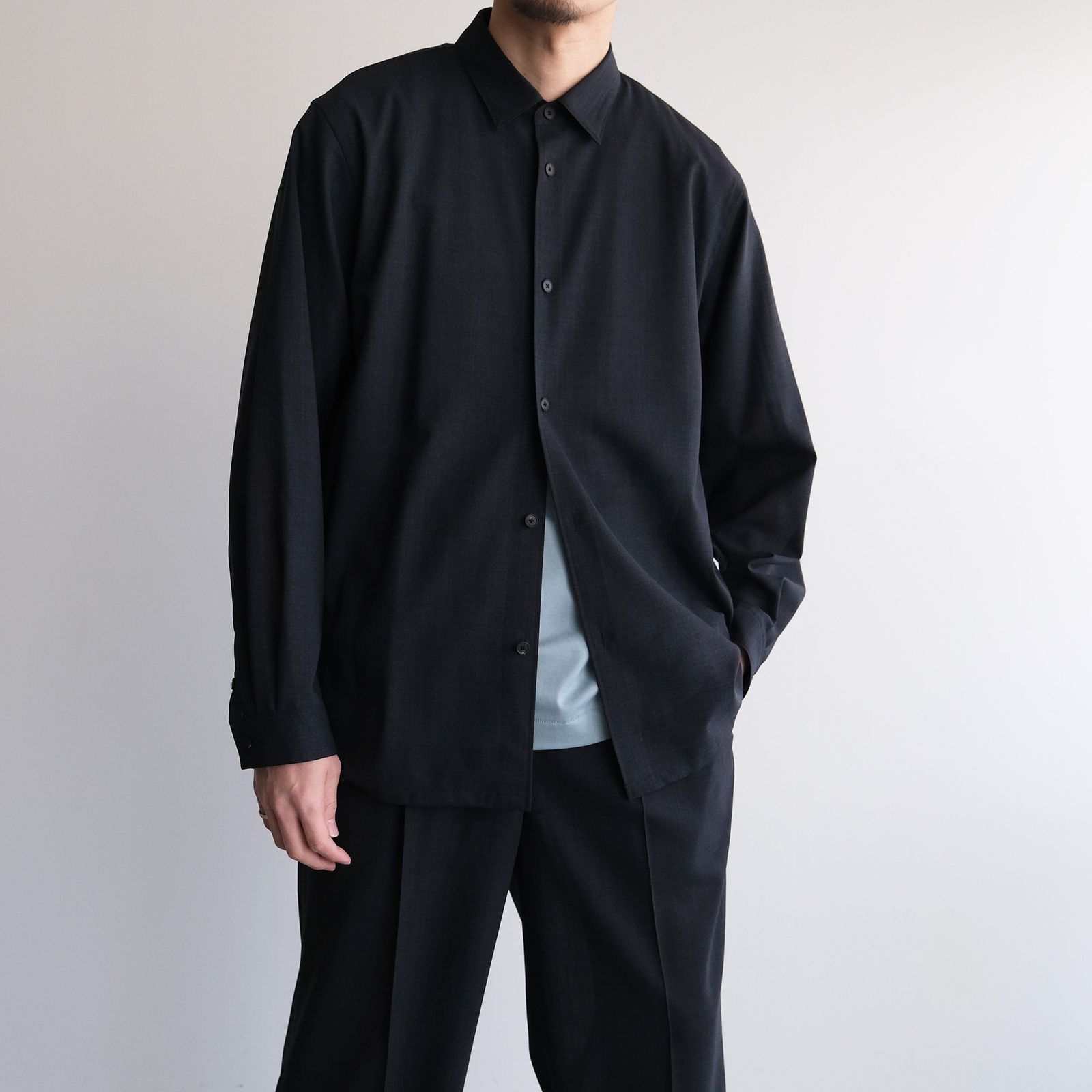 Twist Wool Gauze Loose Fit Shirt -シャツ-（Navy Top / ネイビートップ）
