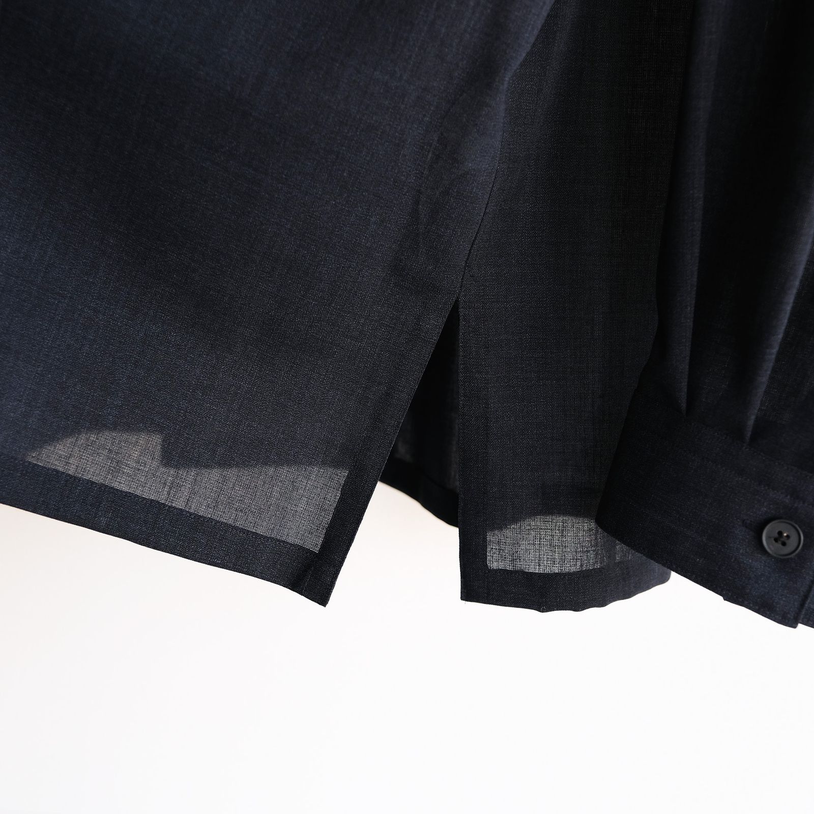 Twist Wool Gauze Loose Fit Shirt -シャツ-（Navy Top / ネイビートップ）