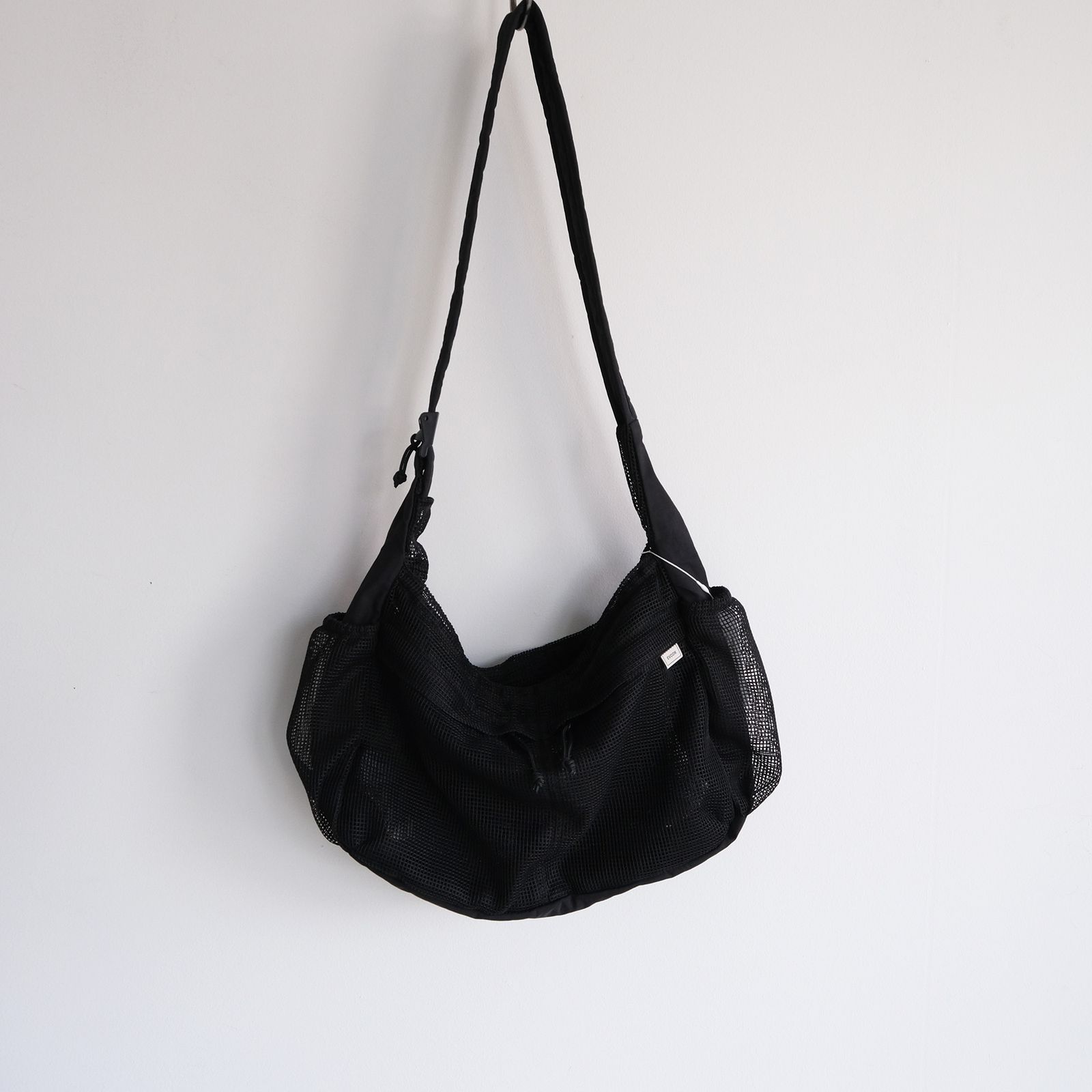 Mesh Shoulder Bag -バッグ-（Black / ブラック）