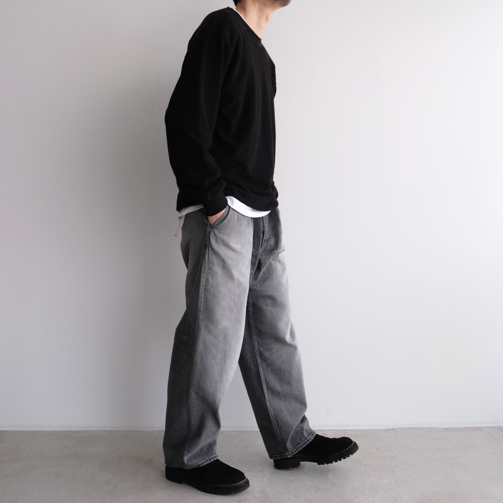 Selvage Denim Two Tuck Pants -デニムパンツ-（Black Light Fade / ブラックライトフェード）GU261-40061LB