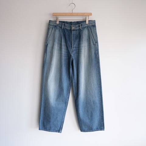 Selvage Denim Two Tuck Pants -デニムパンツ-（Indigo Light Fade / インディゴライトフェード）GU261-40061LB
