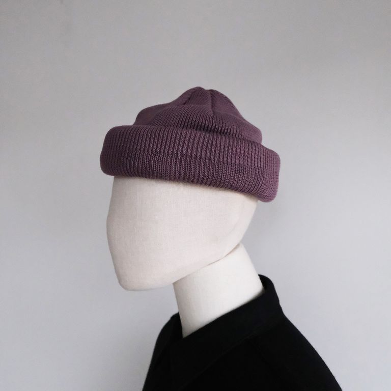 三つ折りにしています。