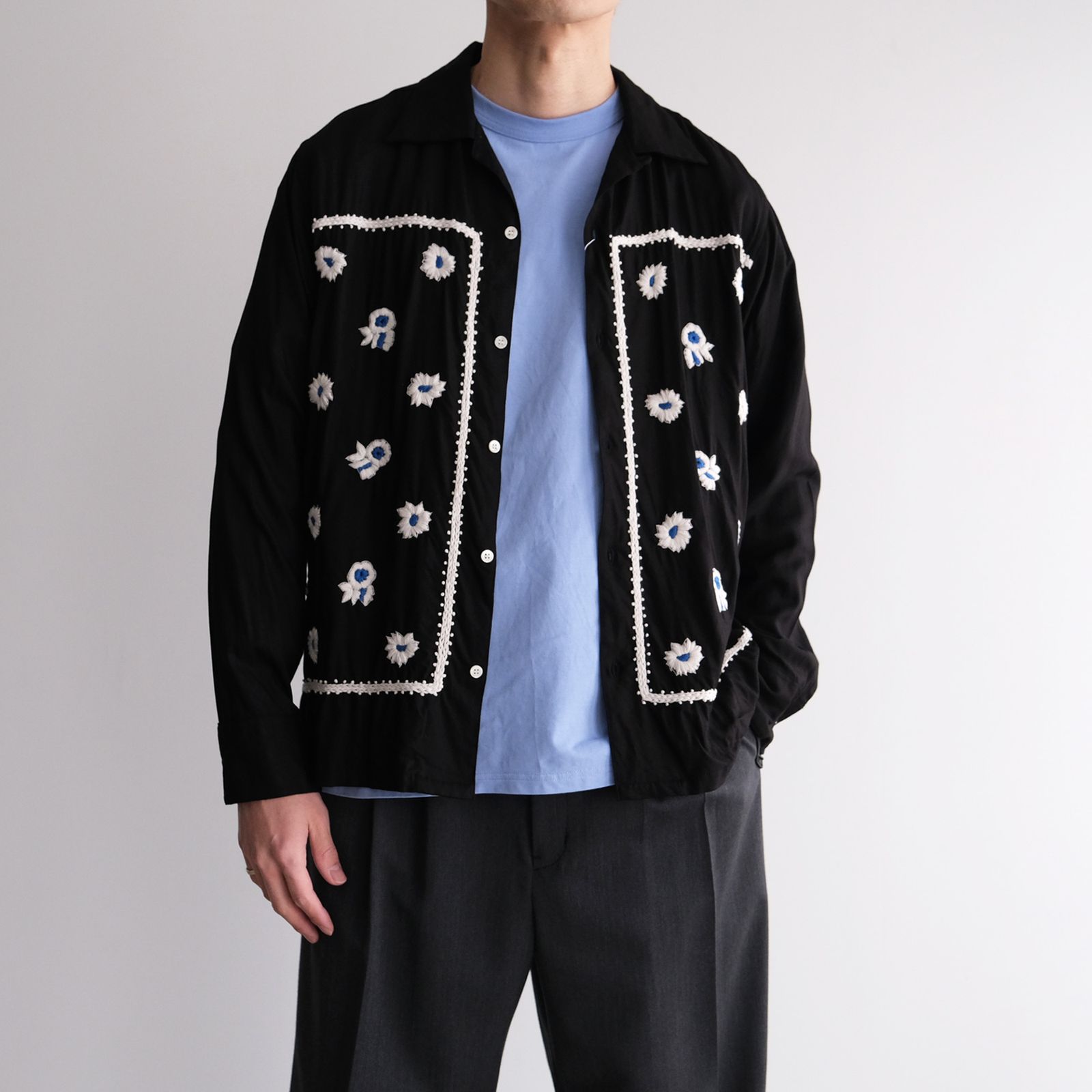 Bandana Hand Embroidery Shirt -シャツ-（Black / ブラック）
