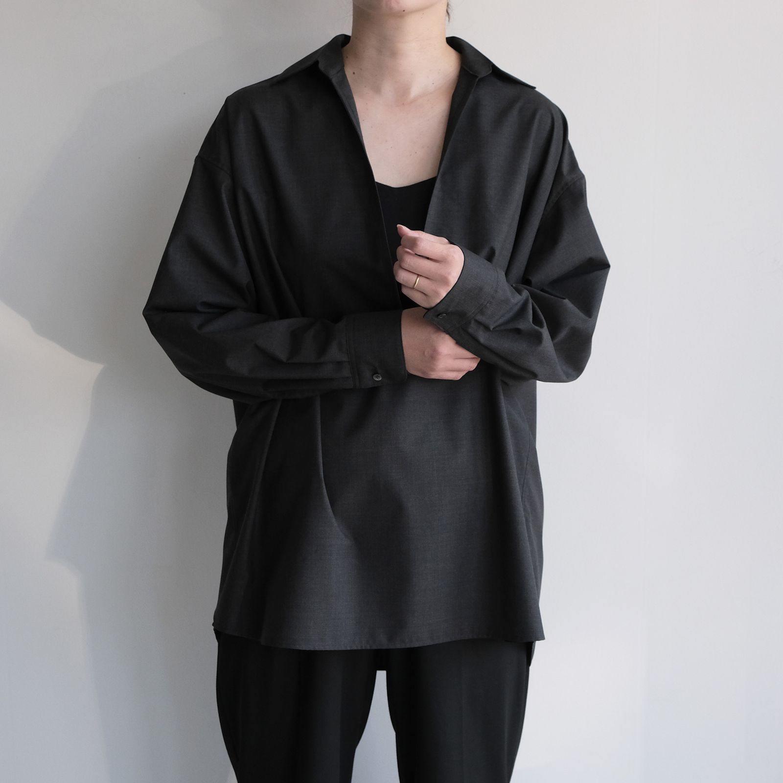 Fine Wool Heather L/S Skipper Shirt -シャツ-（Charcoal / チャコール）GU261-50320