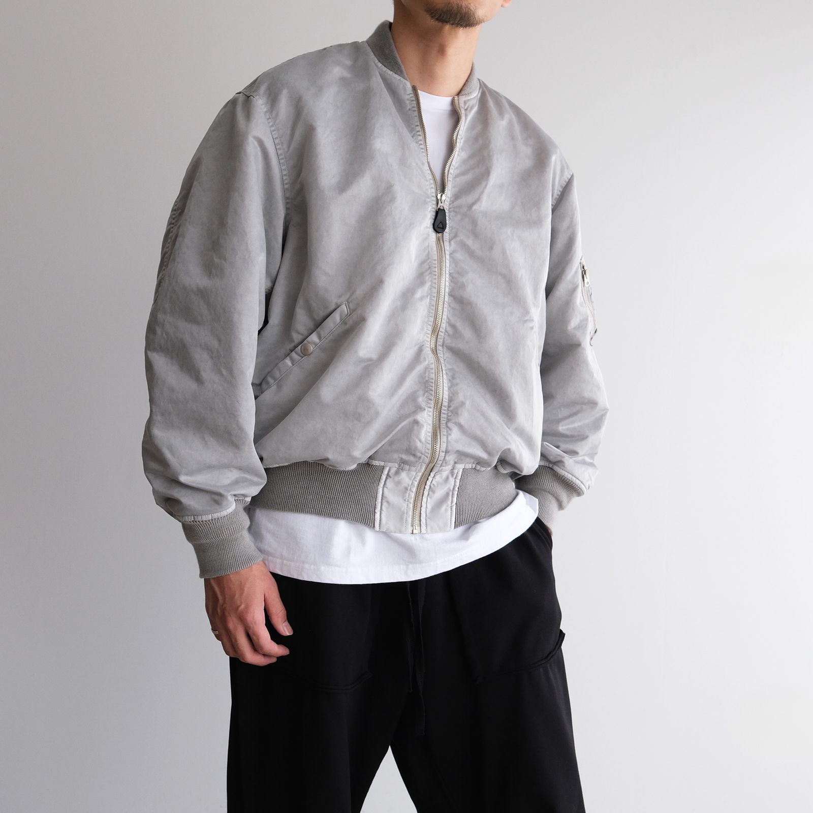 Hand-Dyed Bomber Jacket -ジャケット-（Gray / グレー）