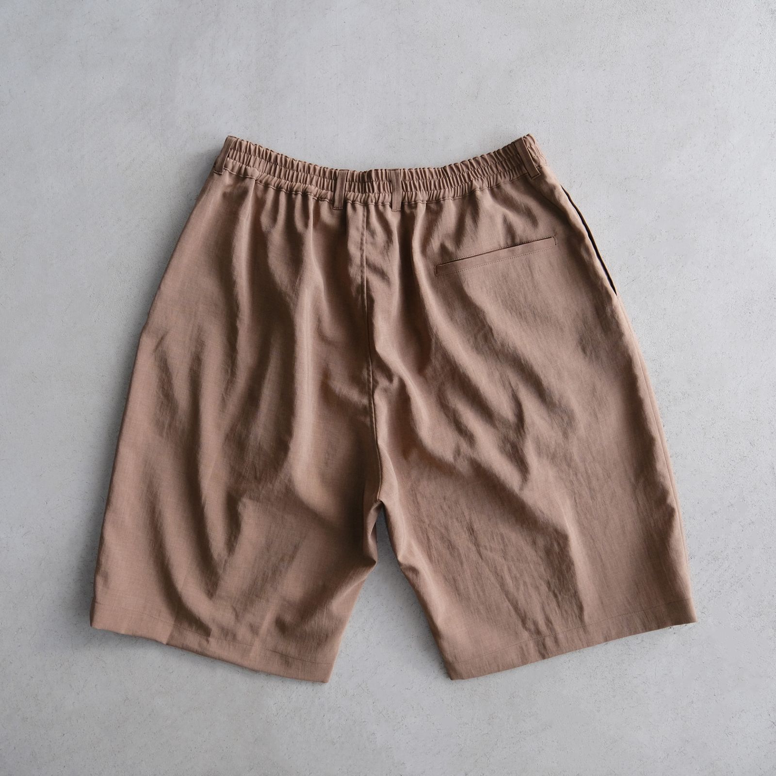 70-120 ショートパンツ グレー×白ライン | sholette