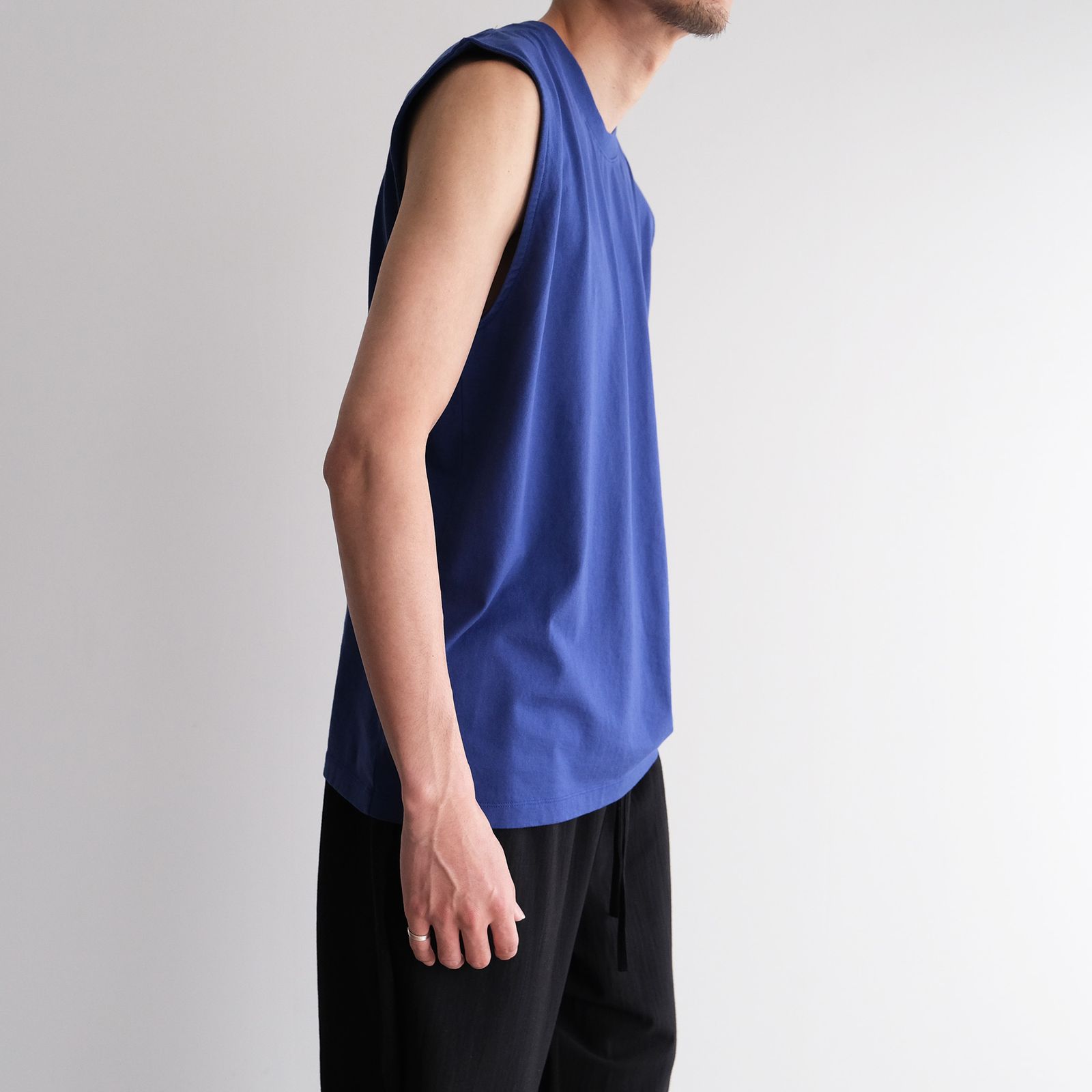 Giza Cotton No Sleeve T-Shirt -ノースリーブ-（Blue / ブルー）