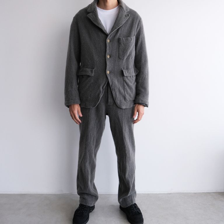 着用サイズ：2、メンズモデル：身長182cm 体重68kg