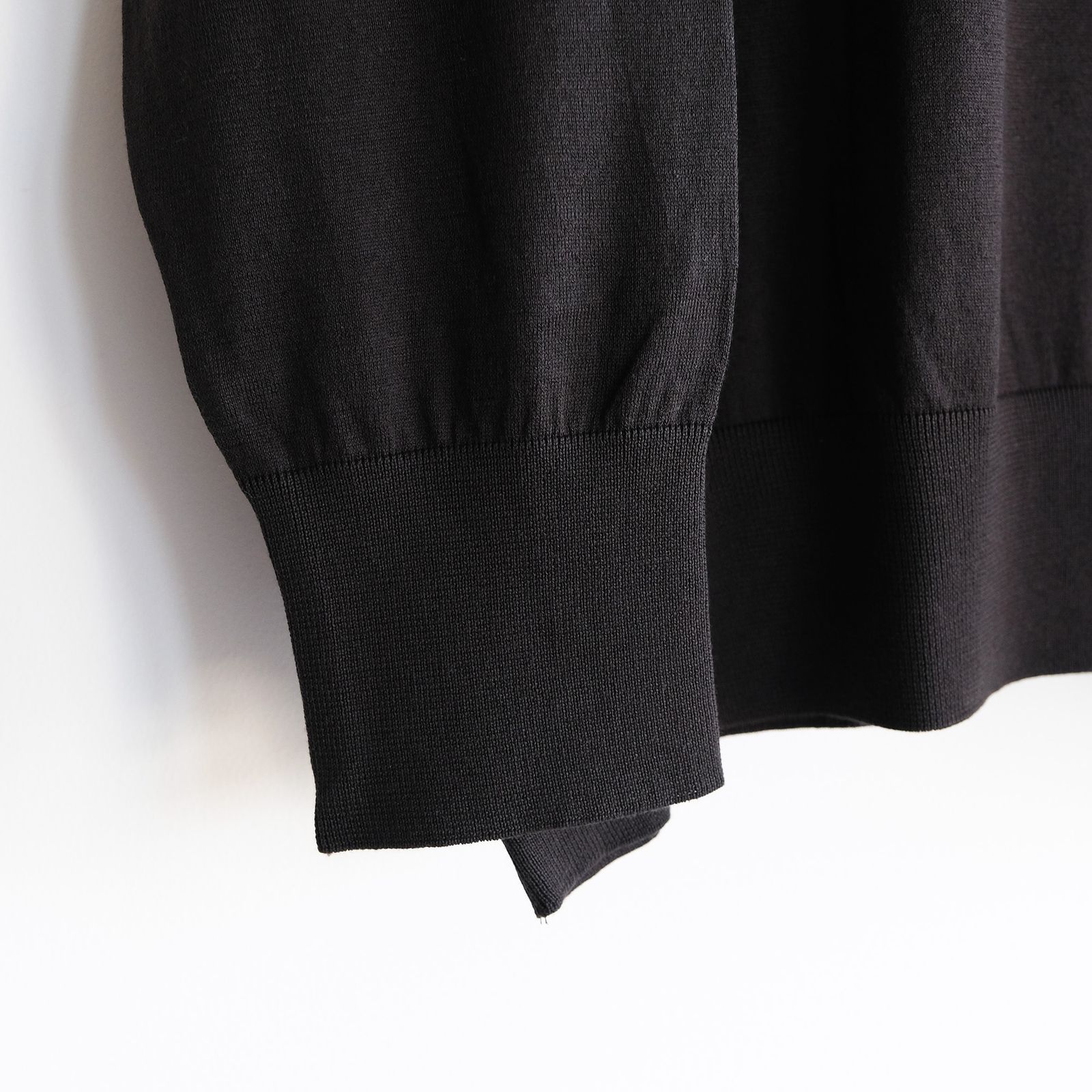 Crew Neck Knit -ニット-（Charcoal / チャコール）