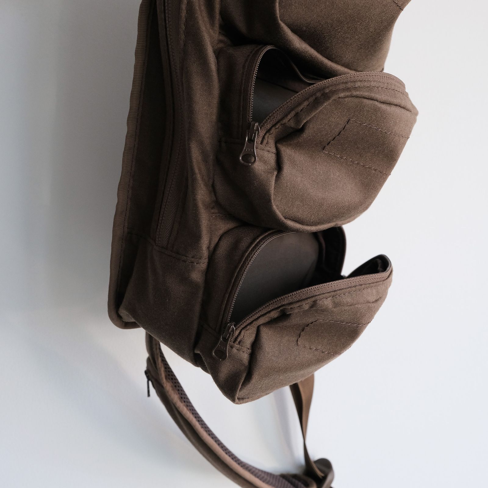 Fine Wool Saxony Medium Shoulder Bag -バッグ-（Brown / ブラウン）GU263-90428