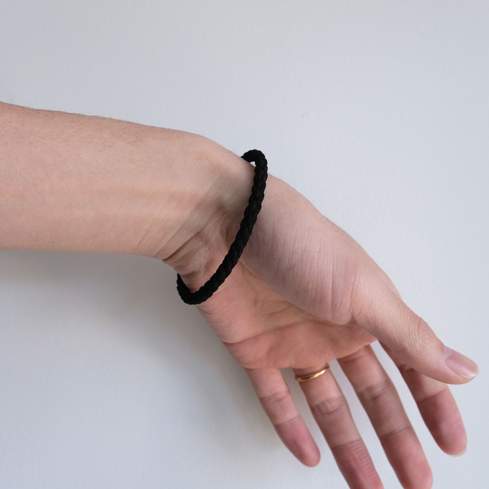 Hand Woven Bracelet M -ブレスレット-（Black / ブラック）
