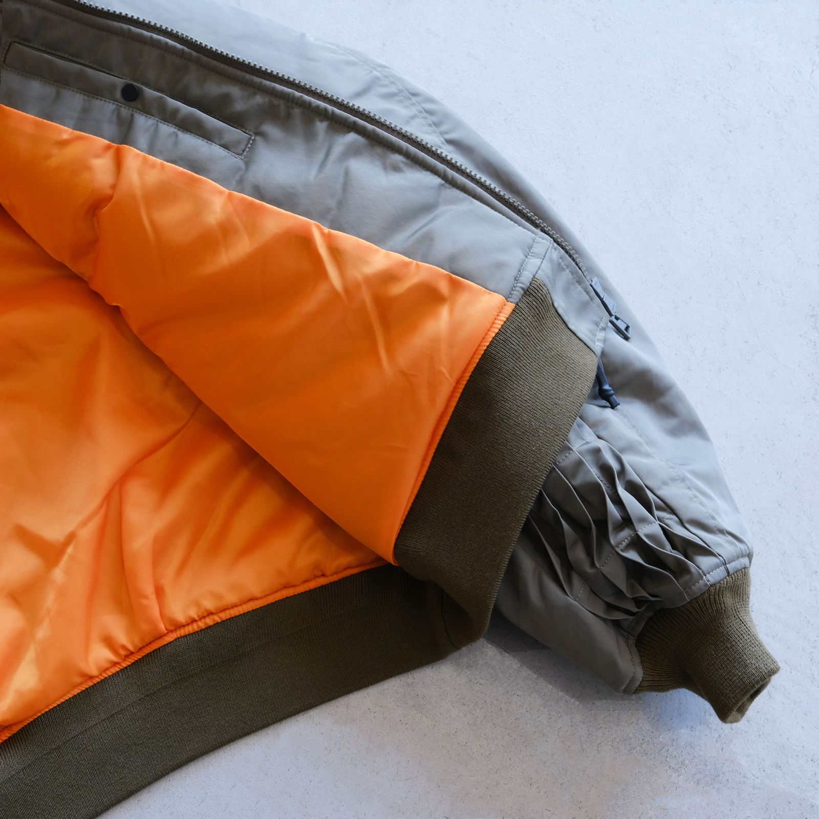 Folding Pleats Flight JK -ジャケット-（Olive / オリーブ）