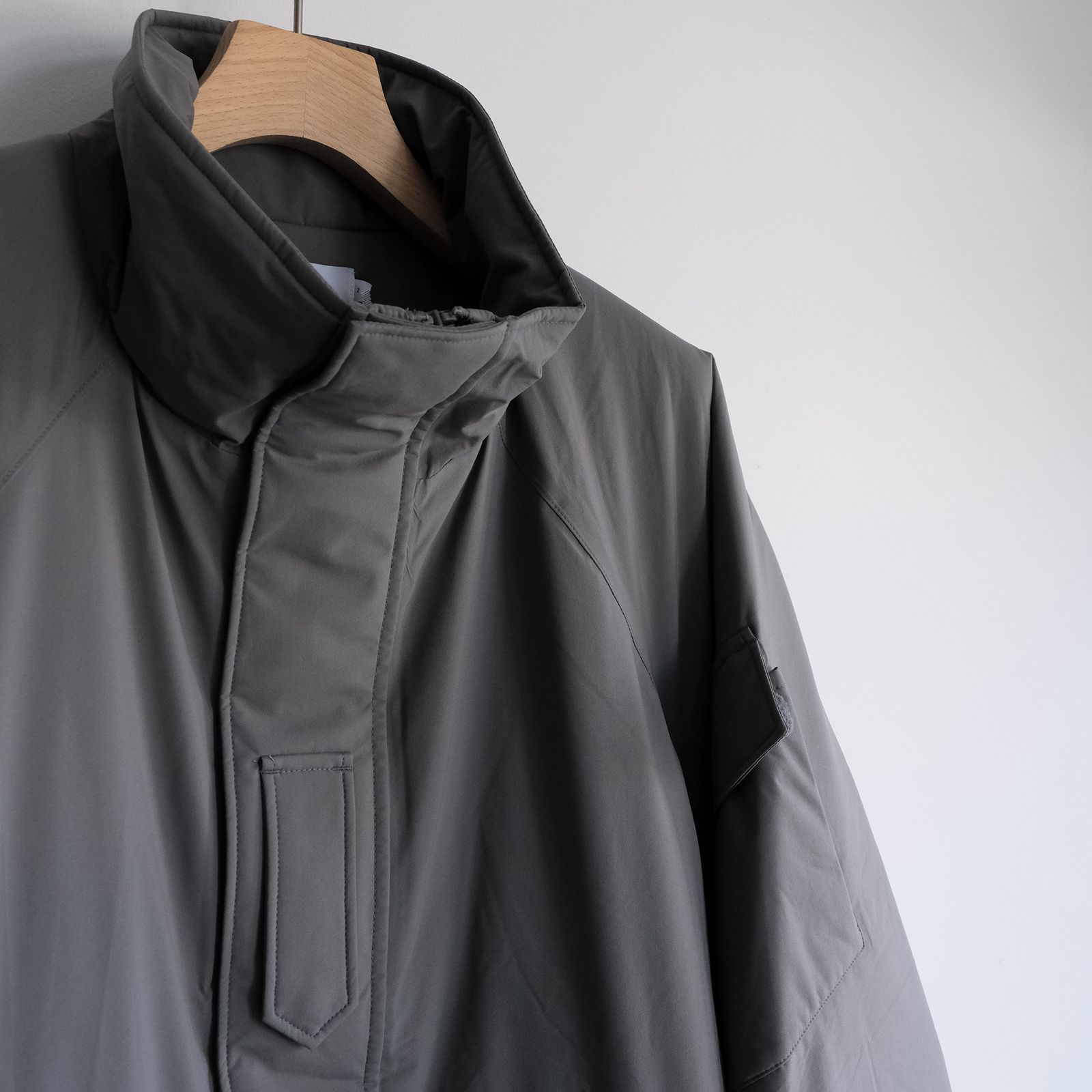 PERTEX SHIELD Insulated Military Parka -ジャケット-（Stone Gray / ストーングレー）GM263-30271
