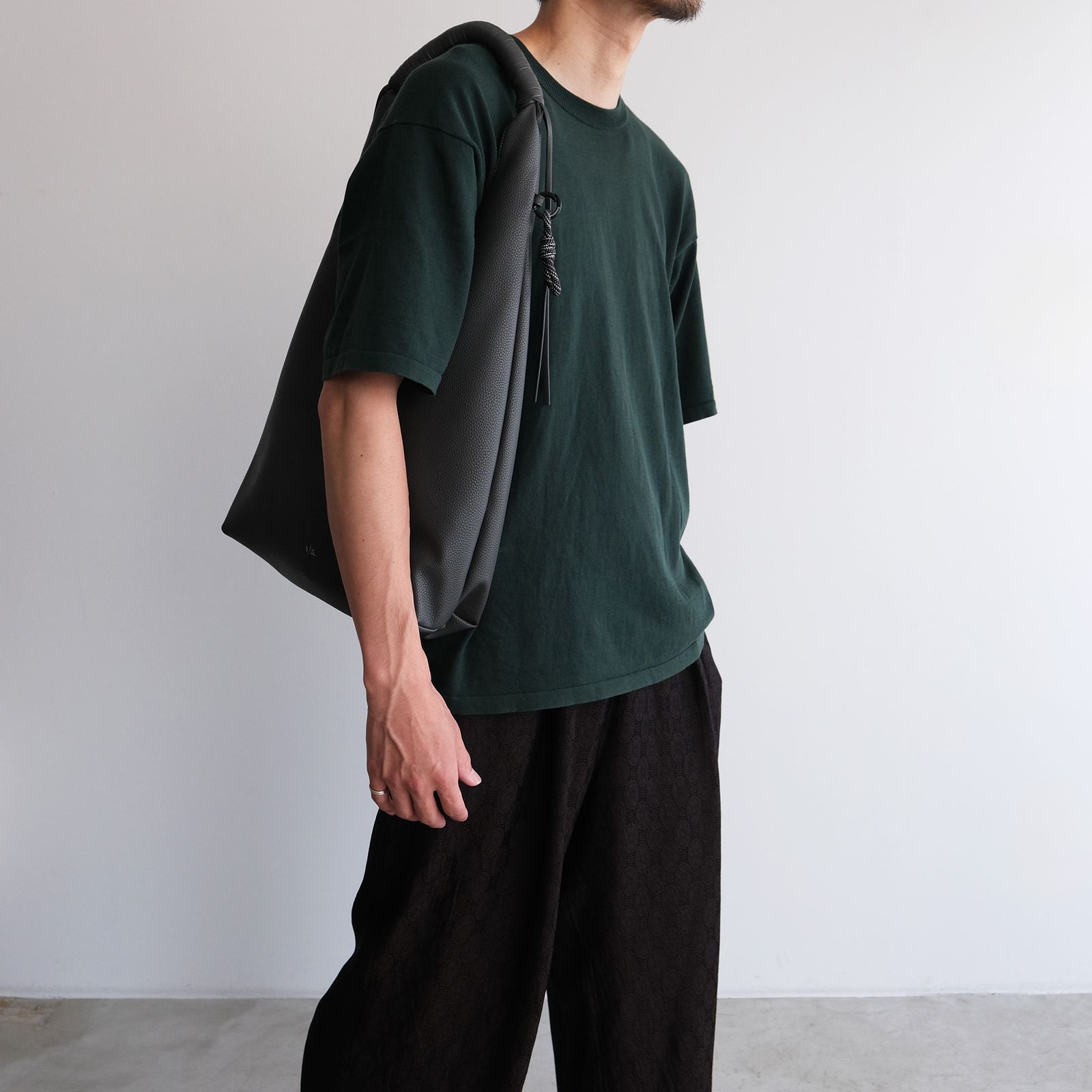 Tech Leather Wrapping Handle Tote -バッグ-（Charcoal / チャコール）