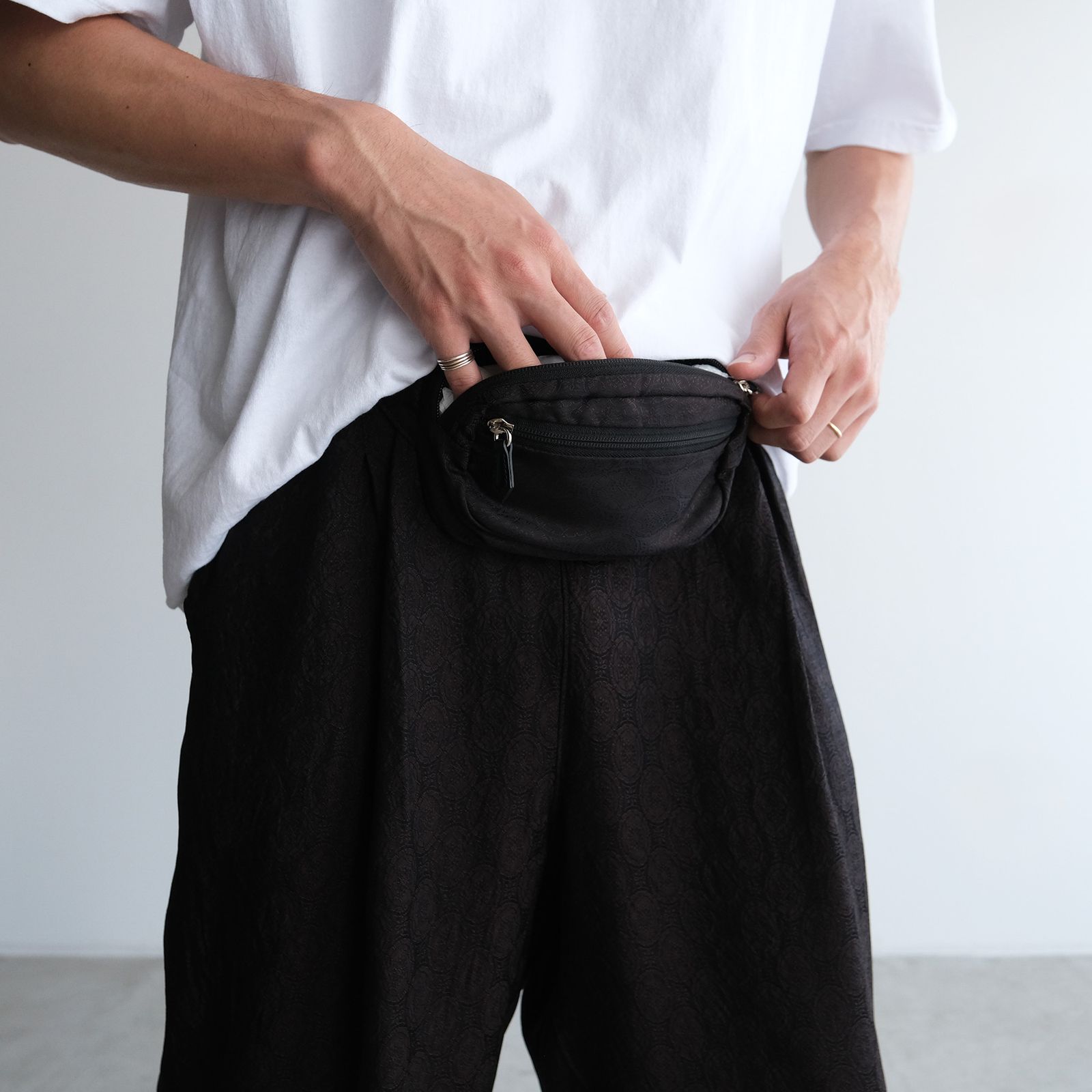 Waist Pouch A -バッグ-（Brown / ブラウン）