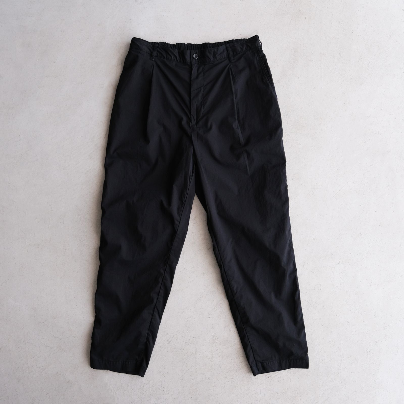 Graphpaper - Garment Dyed Typewriter Oversized Slacks -スラックス-（Black / ブラック）  | STACK STORE