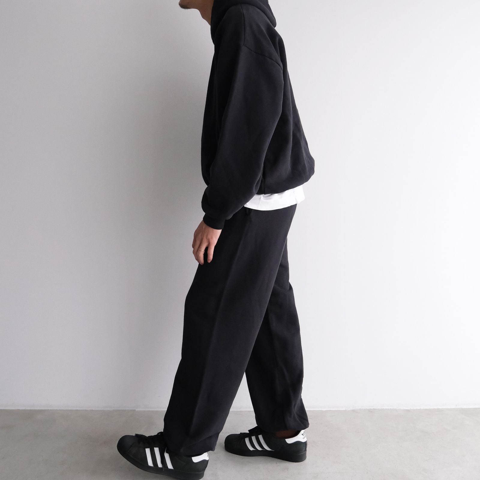 Cursive Sign ST PT 16oz -スウェットパンツ-（Fade Black / フェード ブラック）