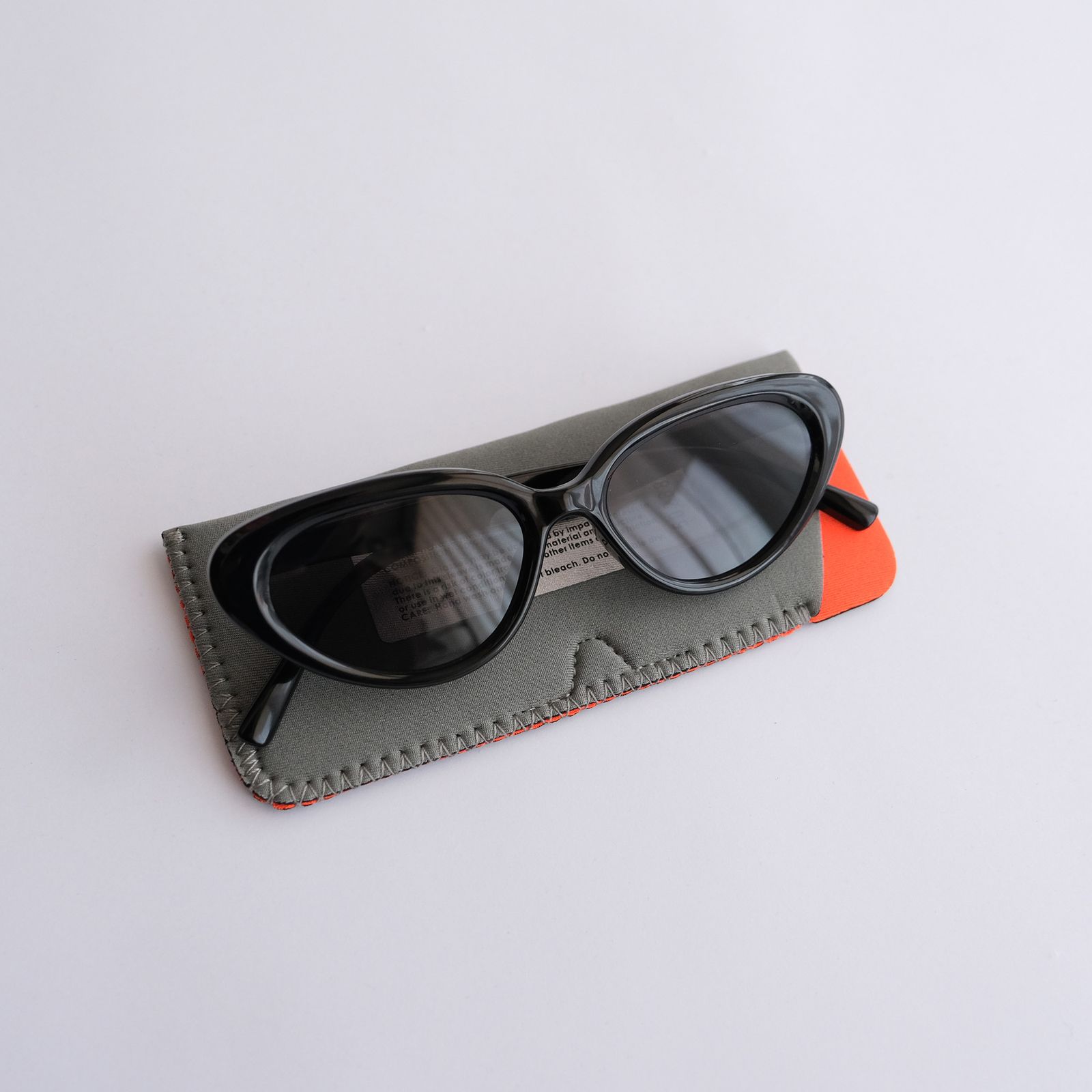 "MINE Glasses #03" With a Case -サングラス-（Black / ブラック）