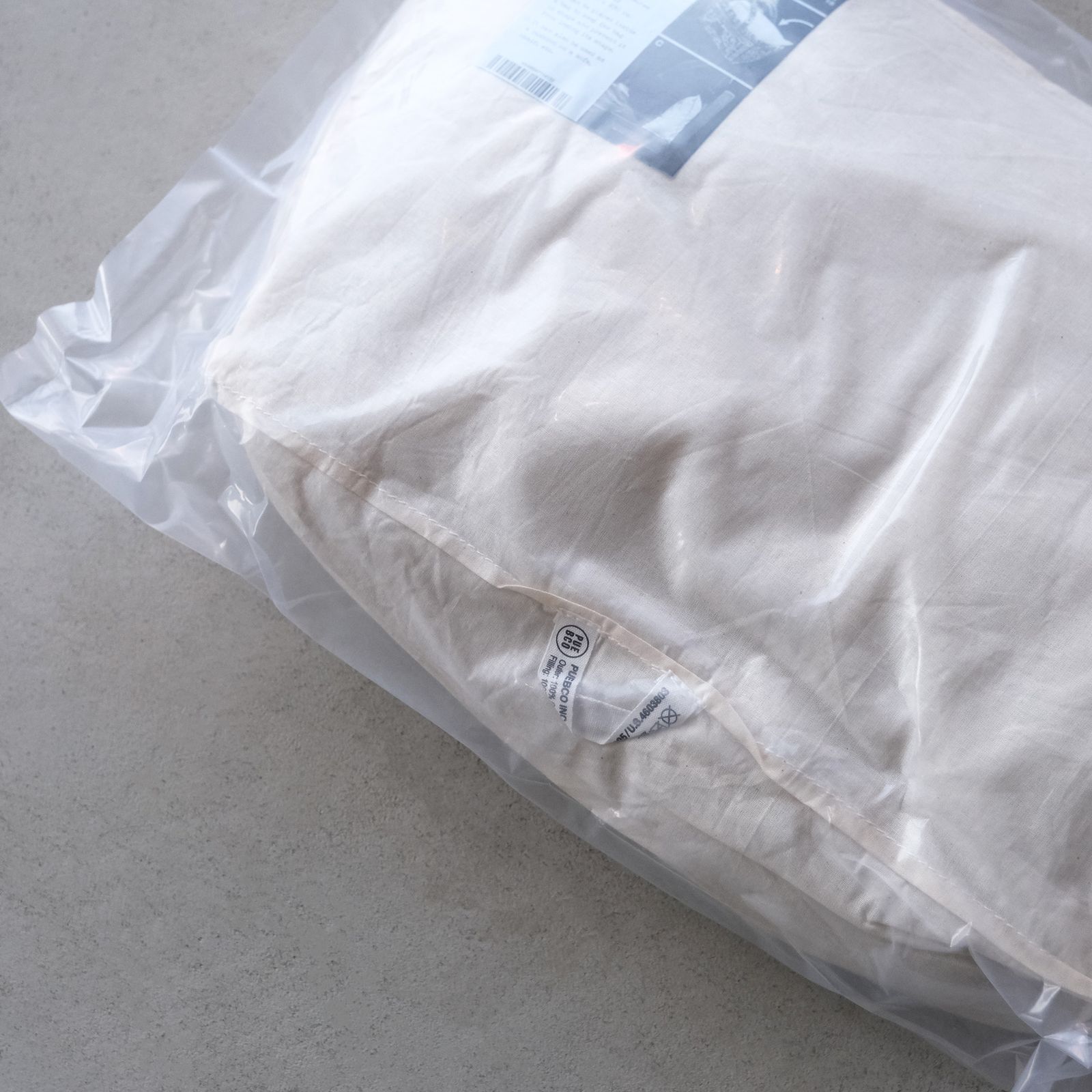 Bag Shaper Pillow Triangle Large（Ivory/ アイボリー）