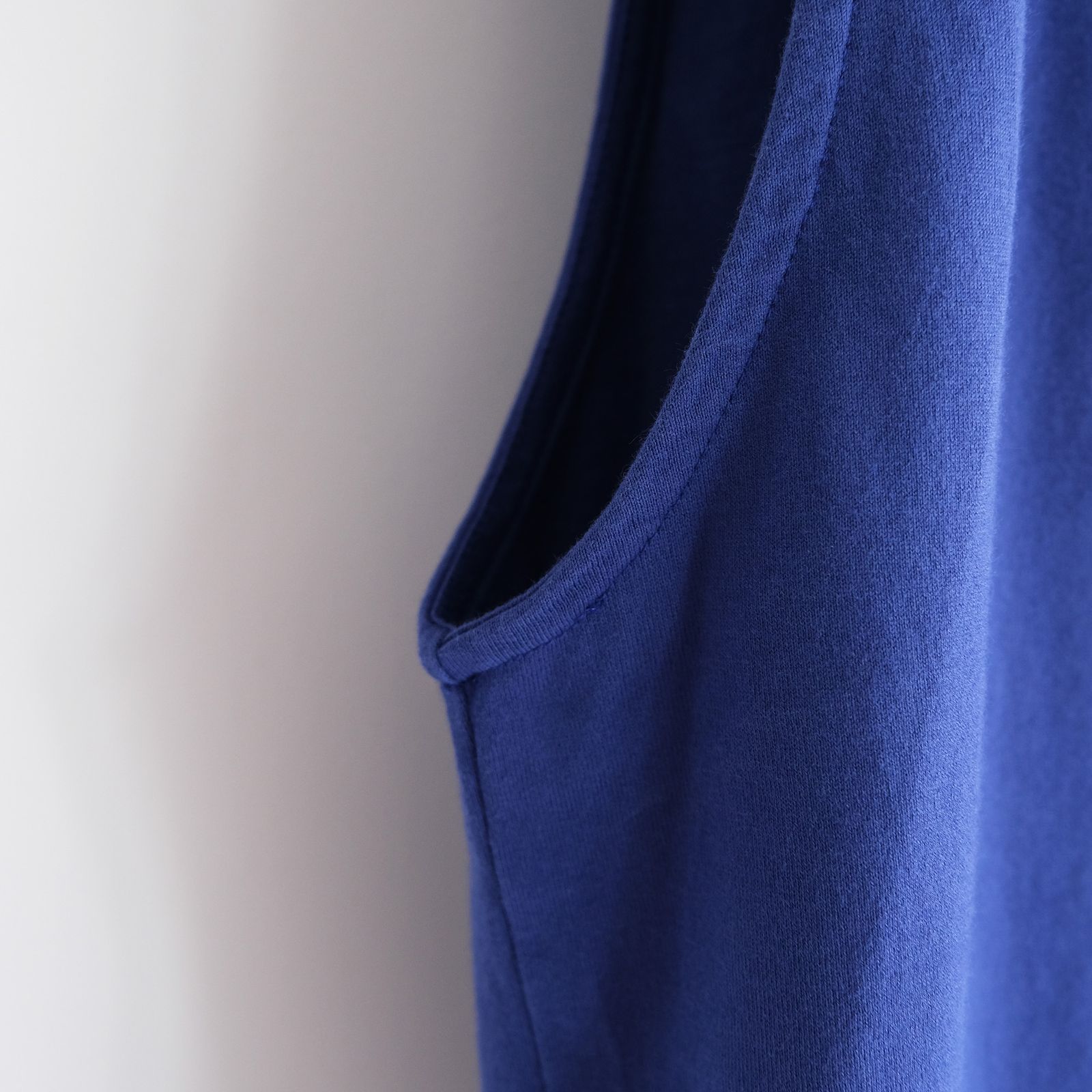 Giza Cotton No Sleeve T-Shirt -ノースリーブ-（Blue / ブルー）
