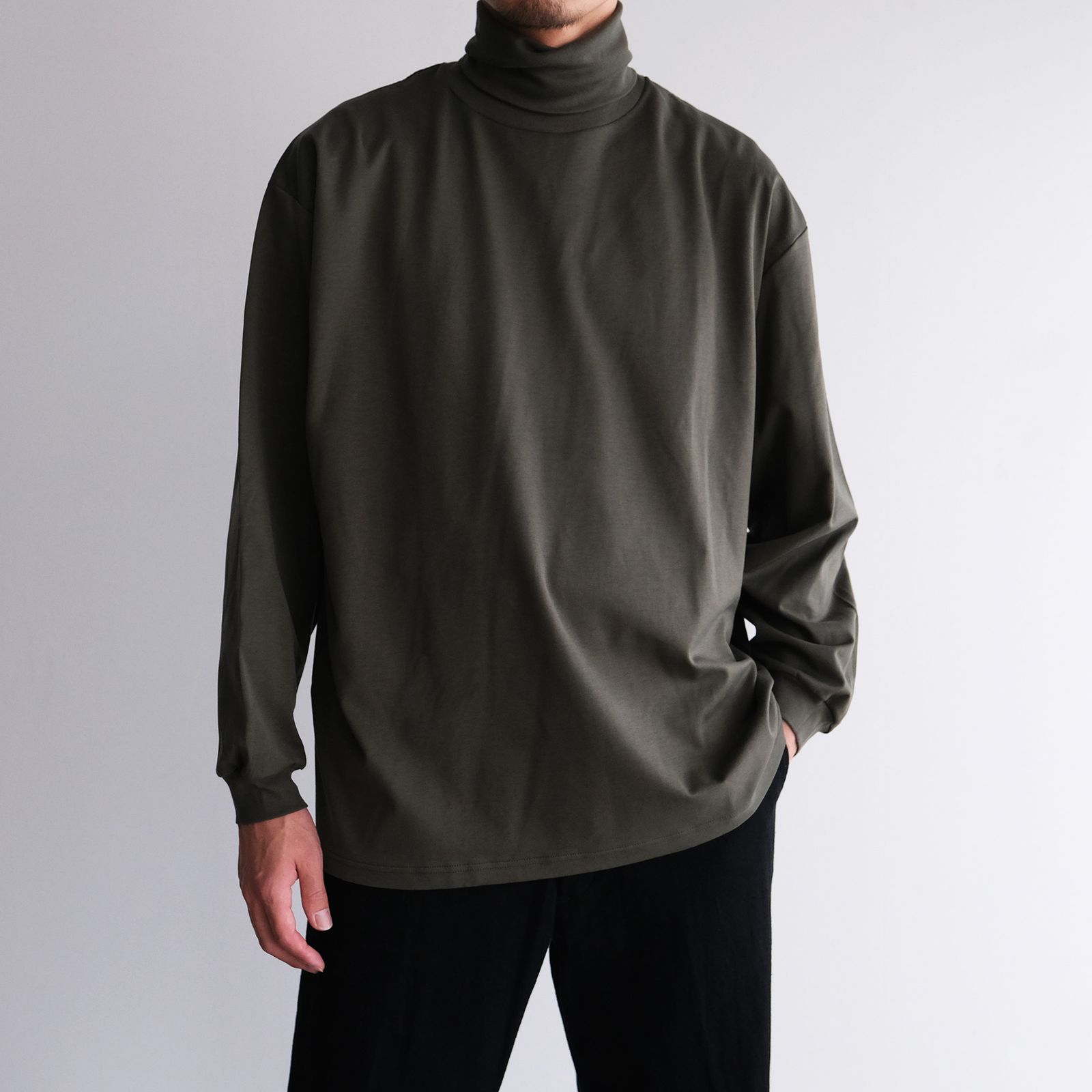 Brushed Mockrody High Neck L/S Tee -Tシャツ-（Green / グリーン）