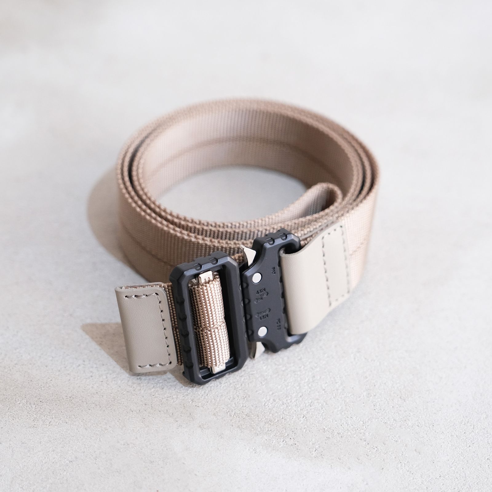 Nylon Riggers Belt -ベルト-（Grege / グレージュ）