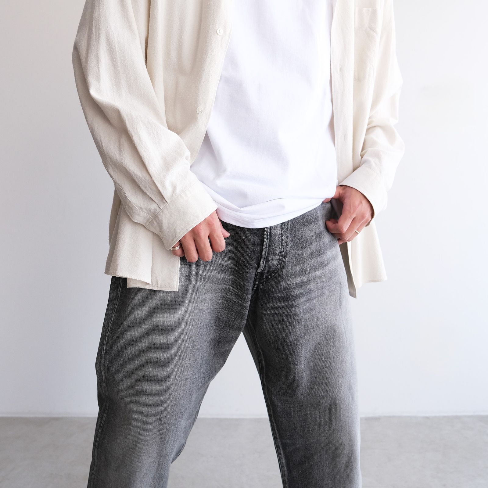 Selvage Denim Five Pocket Tapered Pants -パンツ-（Black Light Fade / ブラックライトフェード）