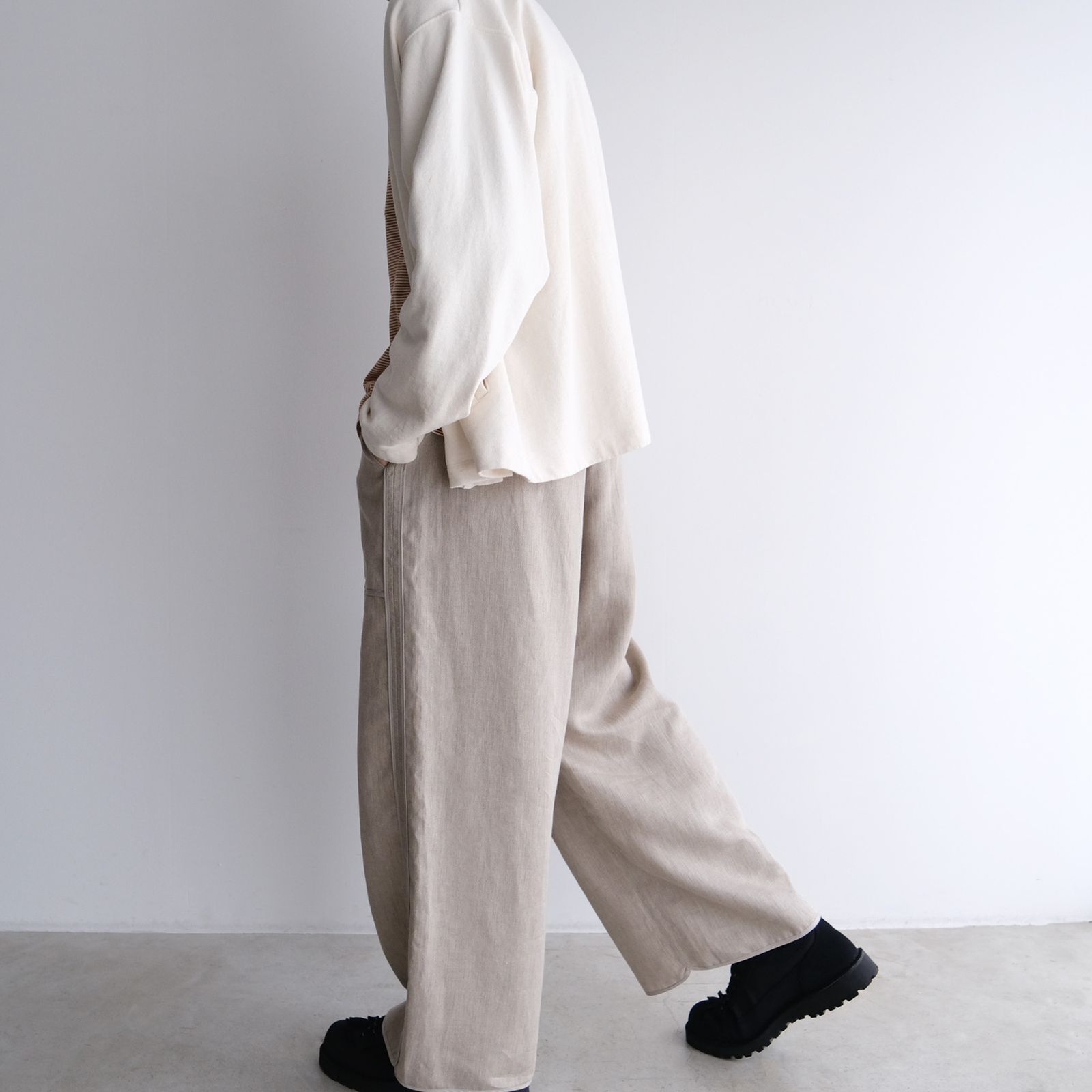 STYLE NO. 27 selected brand：UNIVERSAL PRODUCTS & EEL Products & i'm here